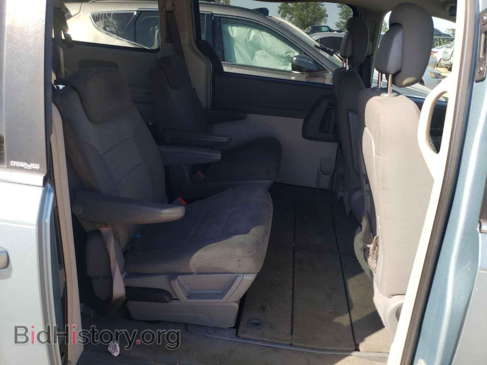 2010 CHRYSLER MINIVAN - VIN: 2A4RR2D16AR442410 - Фото 6