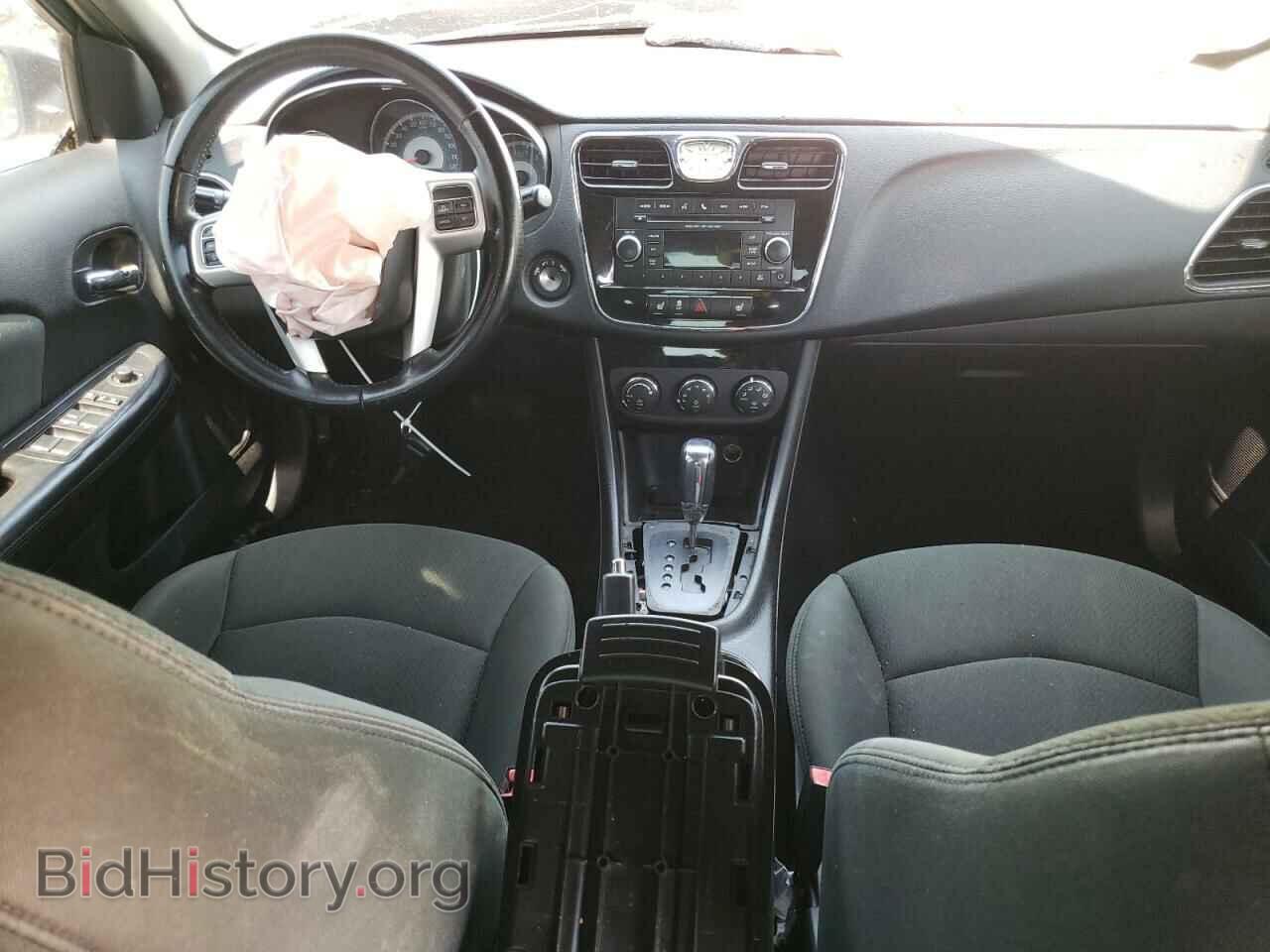 2012 CHRYSLER 200 - VIN: 1C3CCBBG3CN150030 - Фото 8