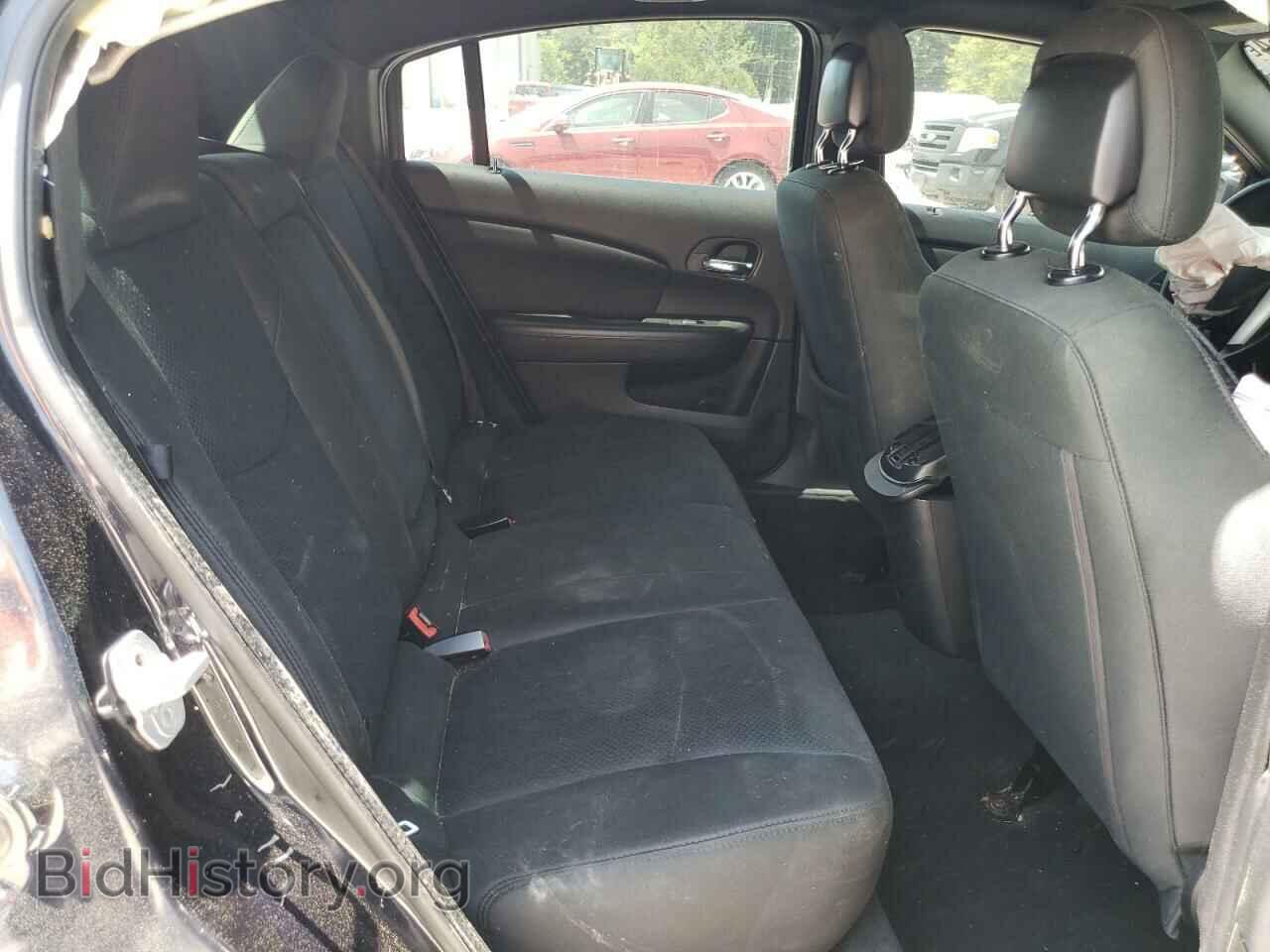 2012 CHRYSLER 200 - VIN: 1C3CCBBG3CN150030 - Фото 10