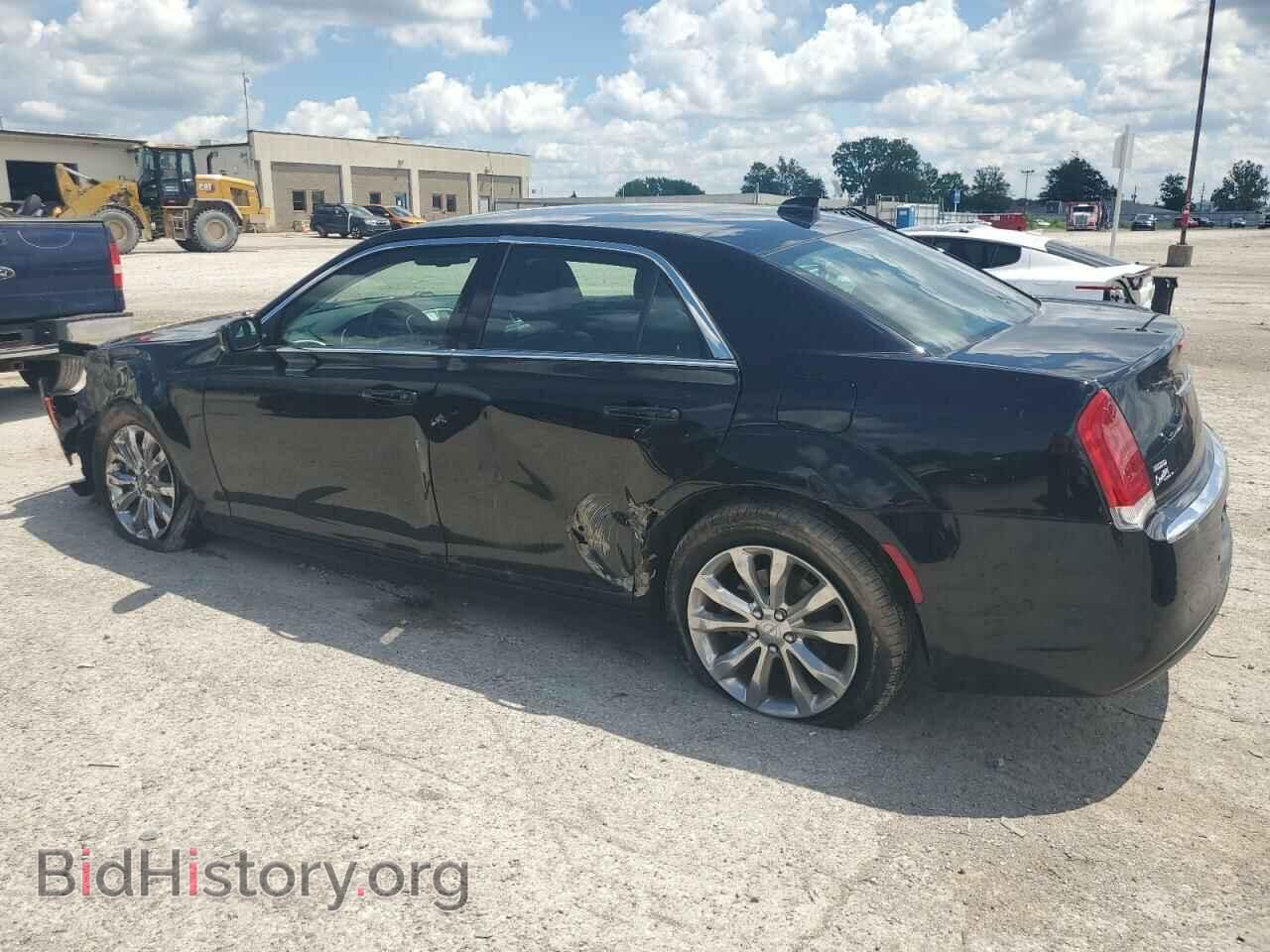 2021 CHRYSLER 300 - VIN: 2C3CCARG0MH649247 - Фото 2