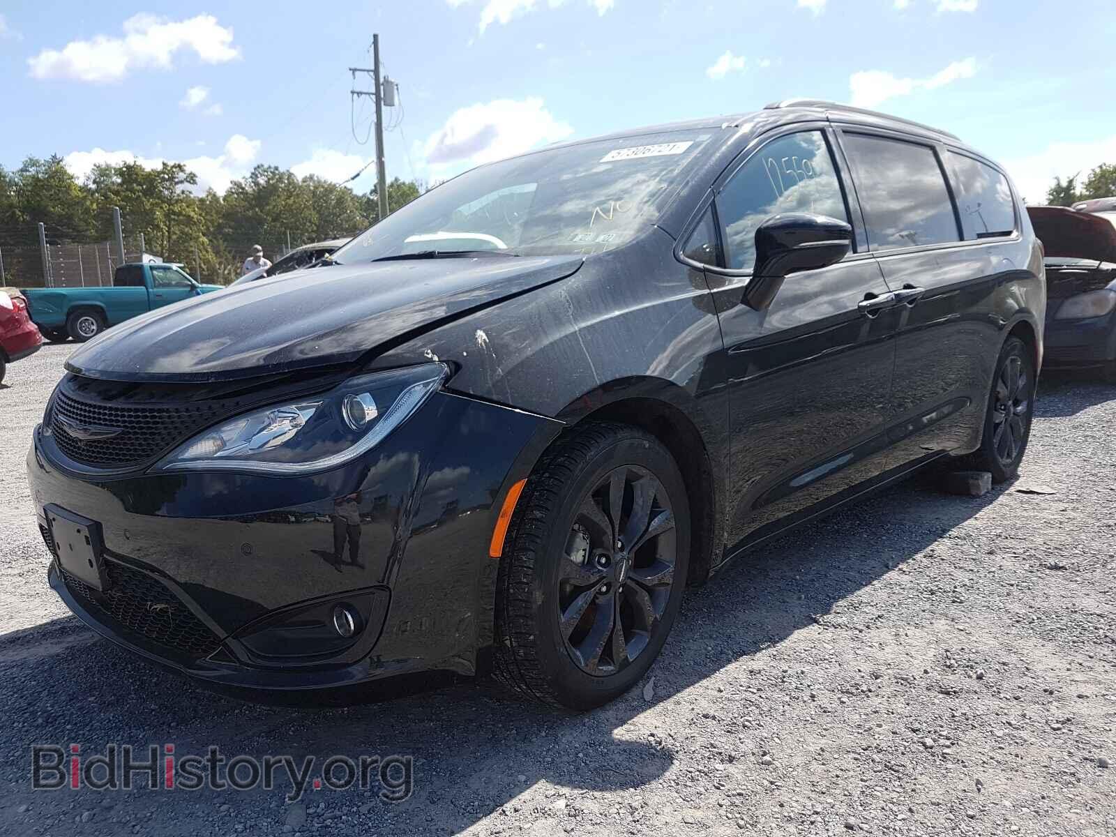 2019 CHRYSLER PACIFICA - VIN: 2C4RC1GGXKR667903 - Фото 2