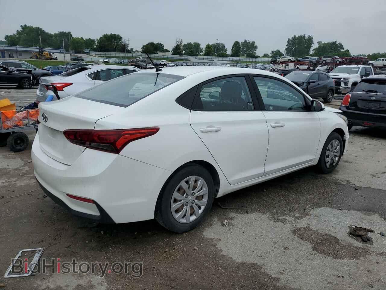2018 HYUNDAI ACCENT - VIN: 3KPC24A33JE021506 - Фото 3