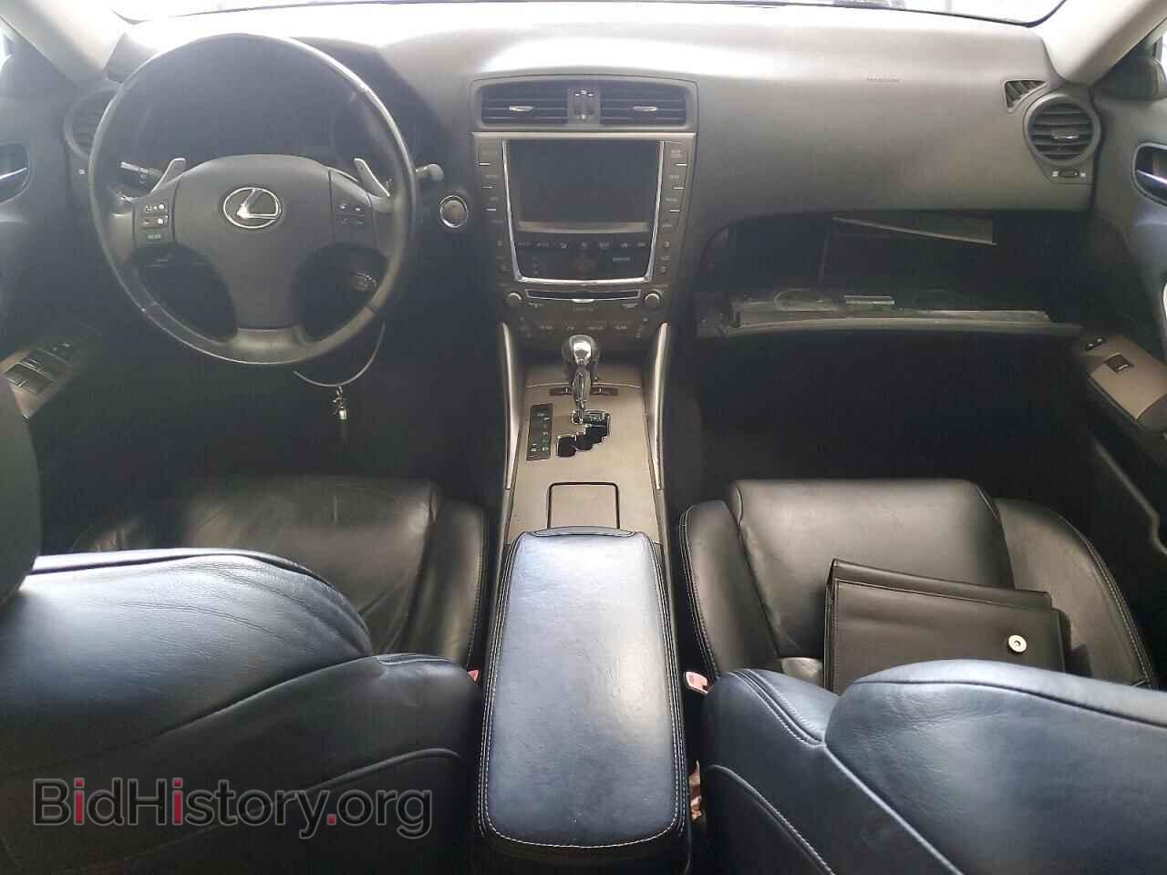 2009 LEXUS IS - VIN: JTHCK262495032928 - Photo 8