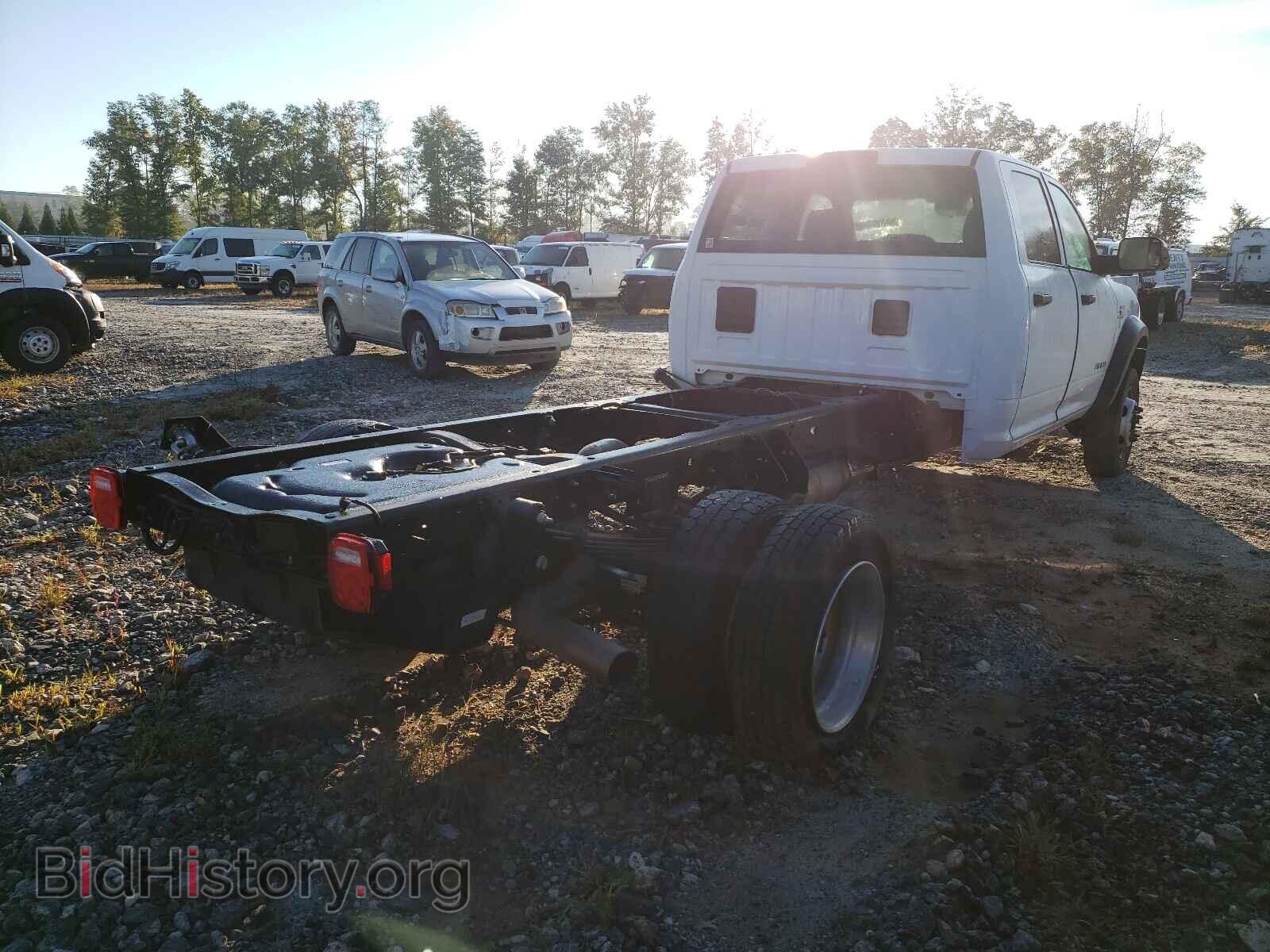 2019 RAM 5500 - VIN: 3C7WRMFL1KG628644 - Фото 4