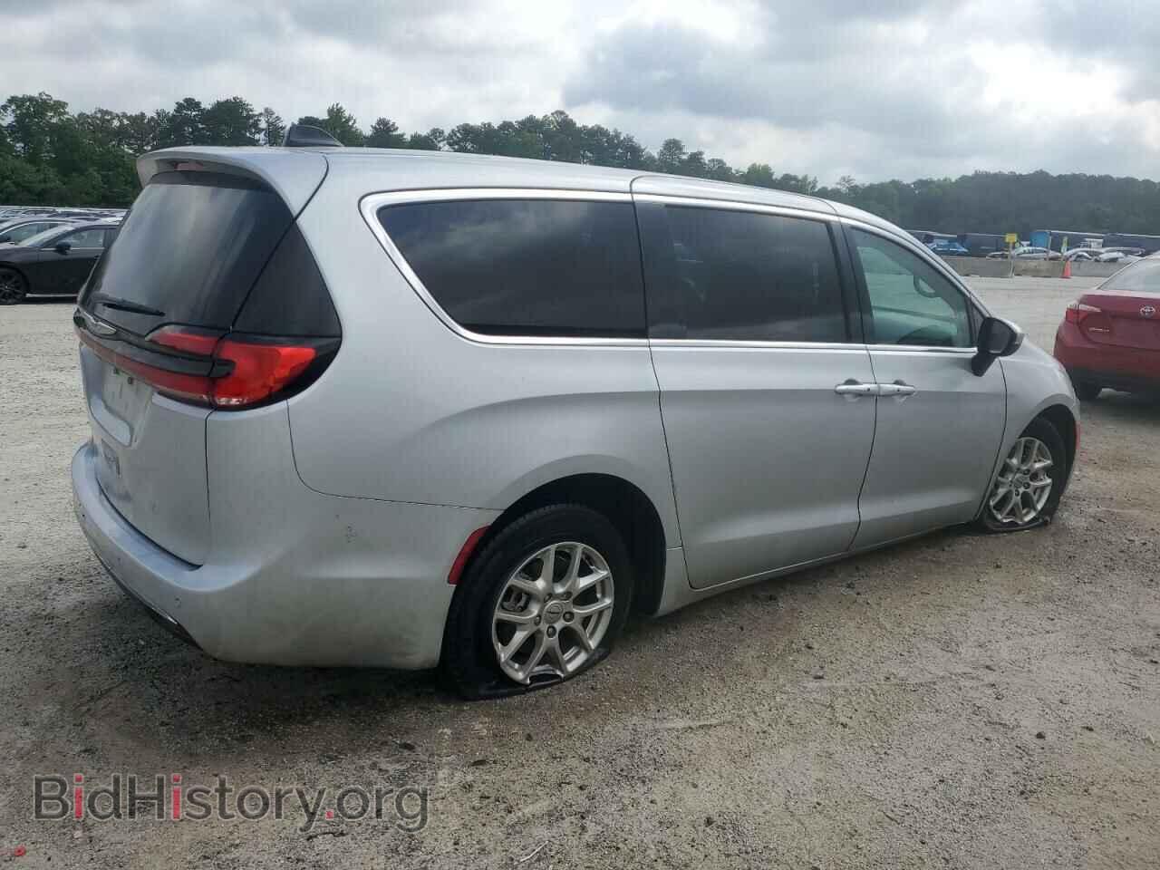 2023 CHRYSLER PACIFICA - VIN: 2C4RC1BG3PR560206 - Фото 3