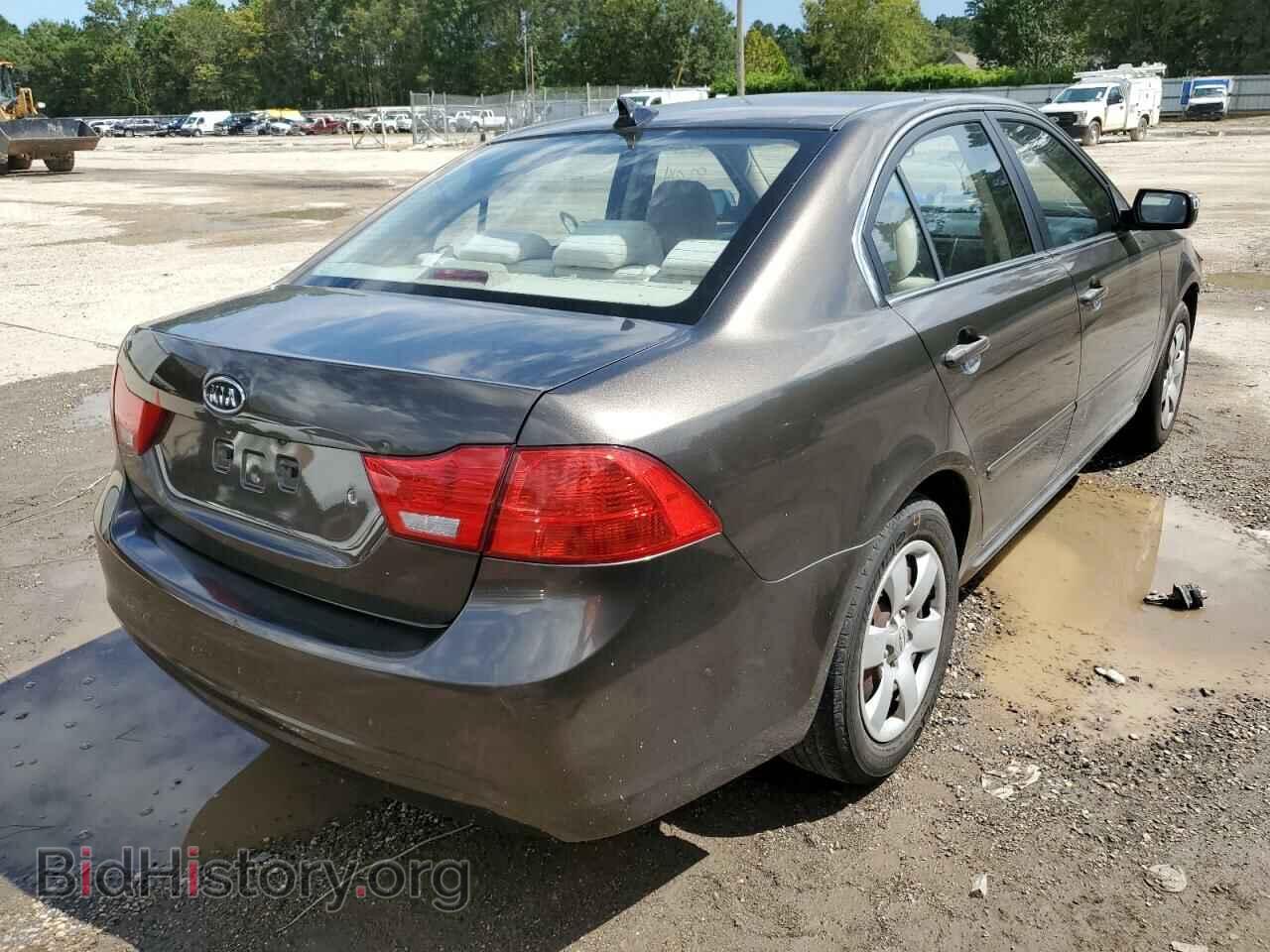 2009 KIA OPTIMA - VIN: KNAGE228595296838 - Фото 4