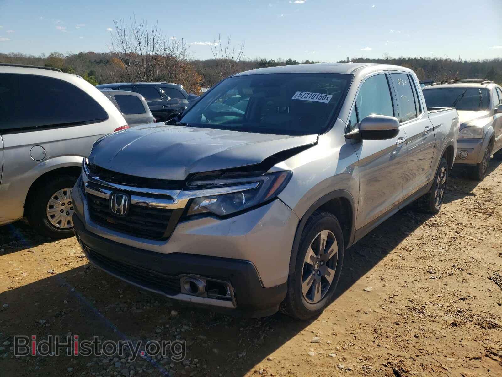 2018 HONDA RIDGELINE - VIN: 5FPYK3F77JB001966 - Фото 2