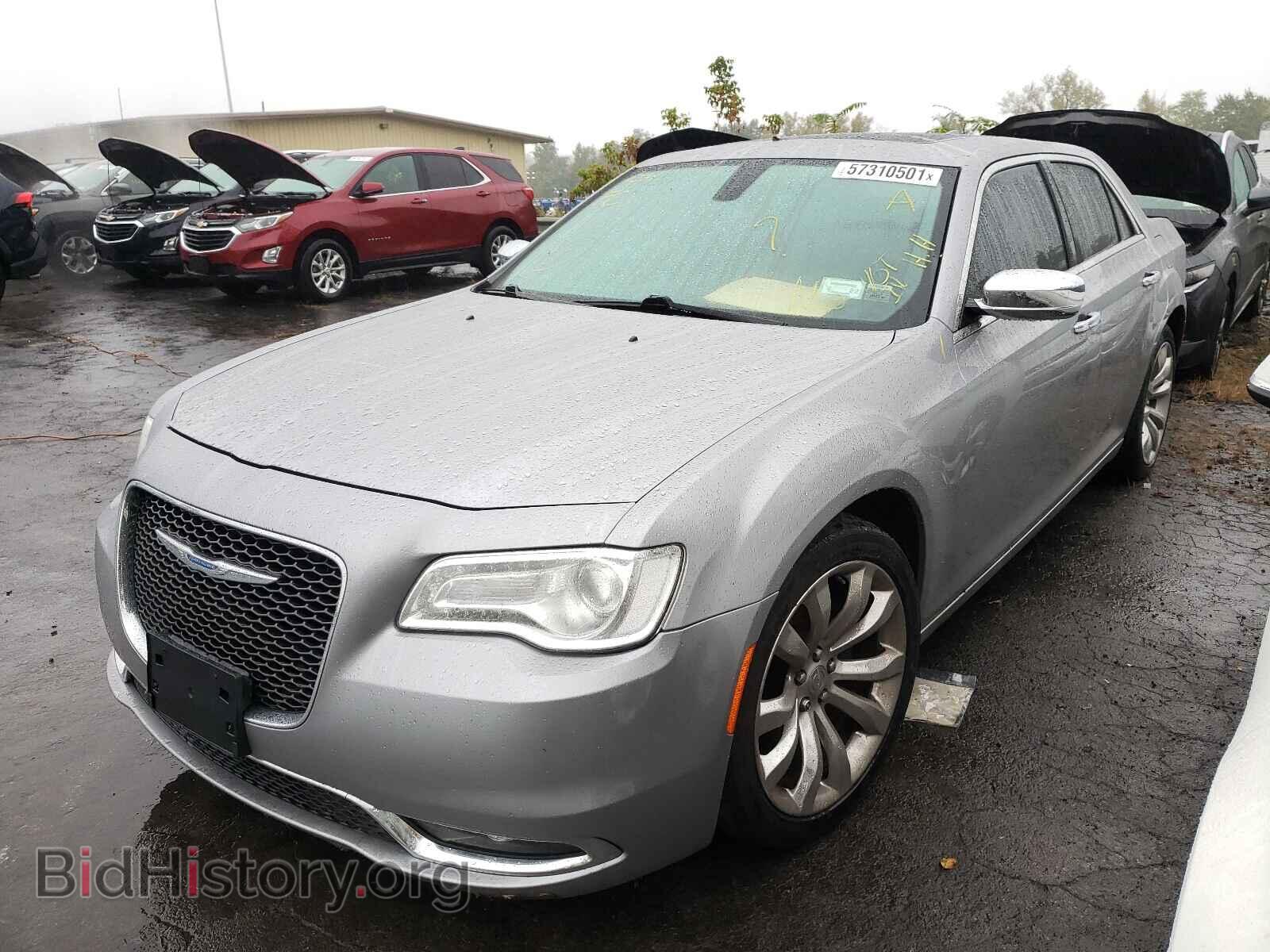 2017 CHRYSLER 300 - VIN: 2C3CCAEG2HH667860 - Фото 2