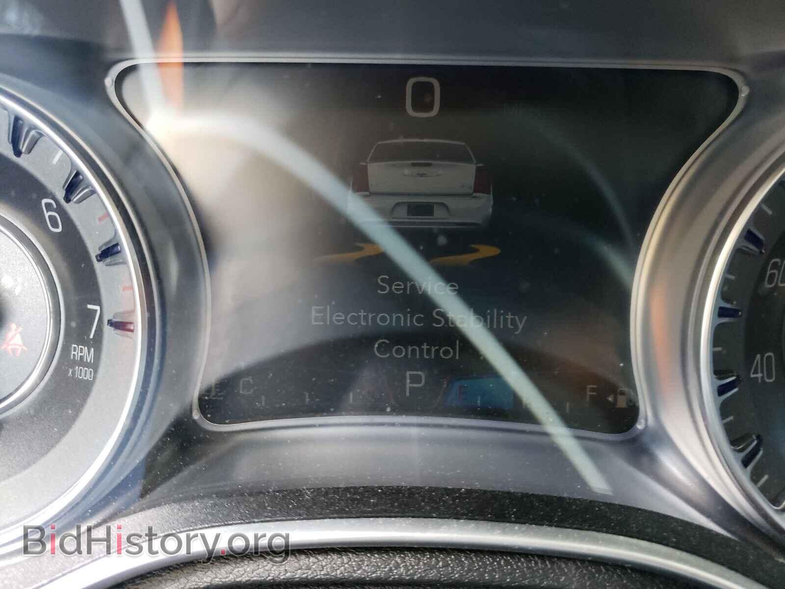 2017 CHRYSLER 300 - VIN: 2C3CCAEG2HH667860 - Фото 8