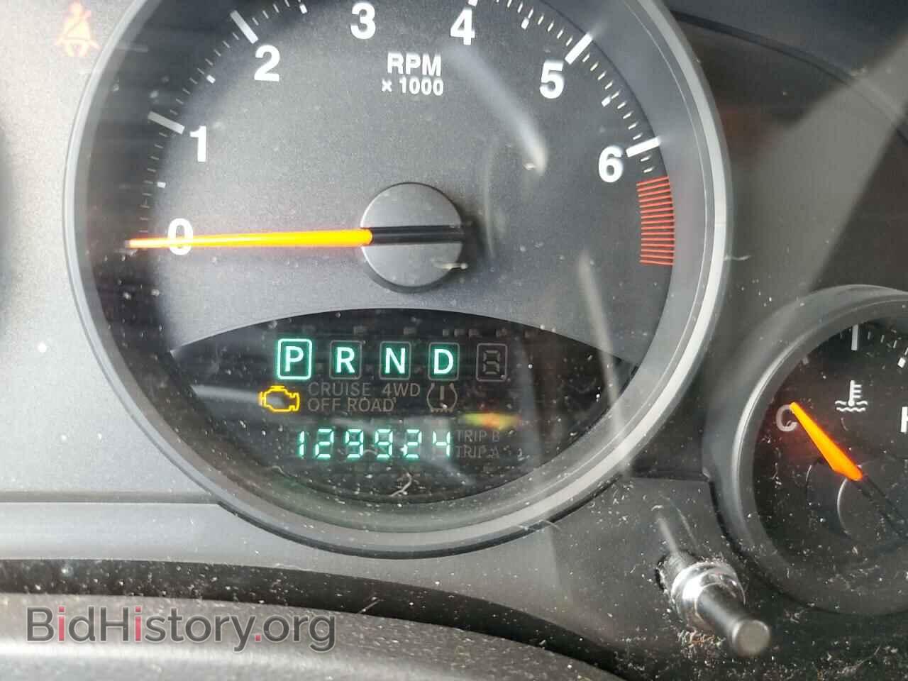 2011 JEEP COMPASS - VIN: 1J4NF1FB4BD213137 - Фото 8