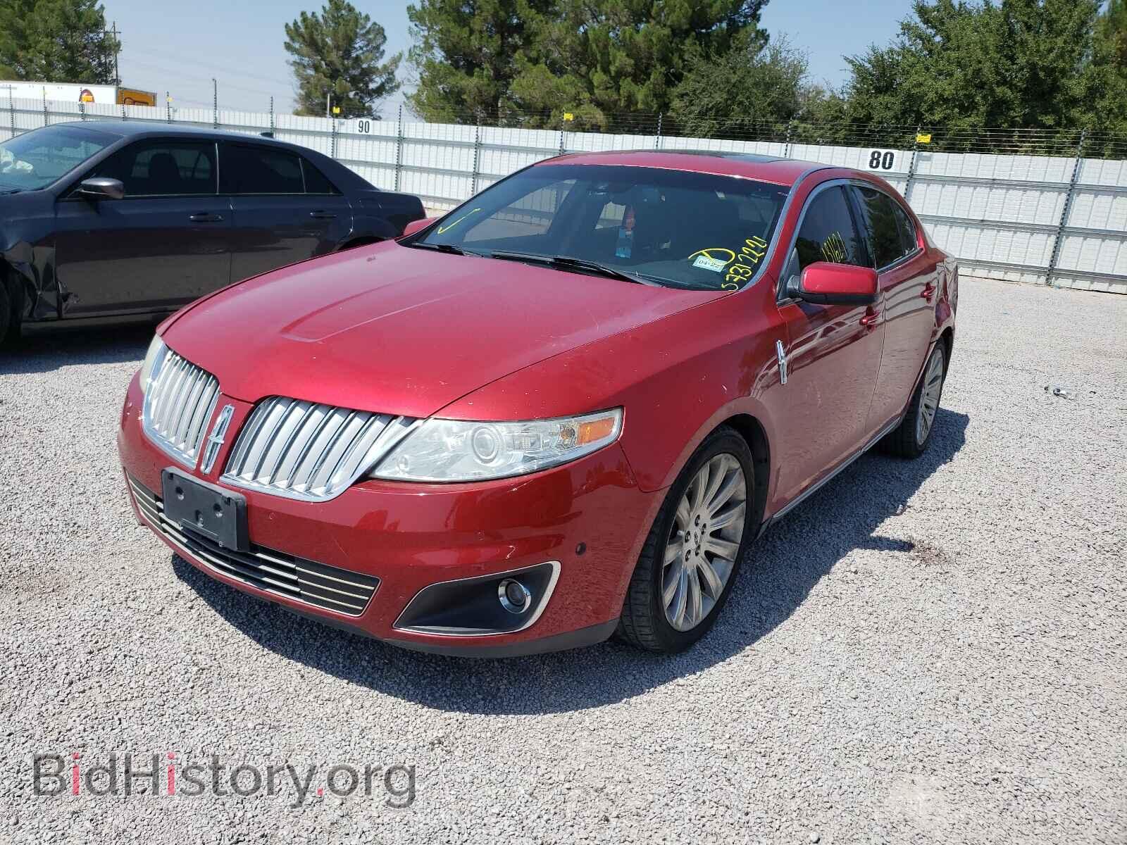 2010 LINCOLN MKS - VIN: 1LNHL9FTXAG615367 - Фото 2