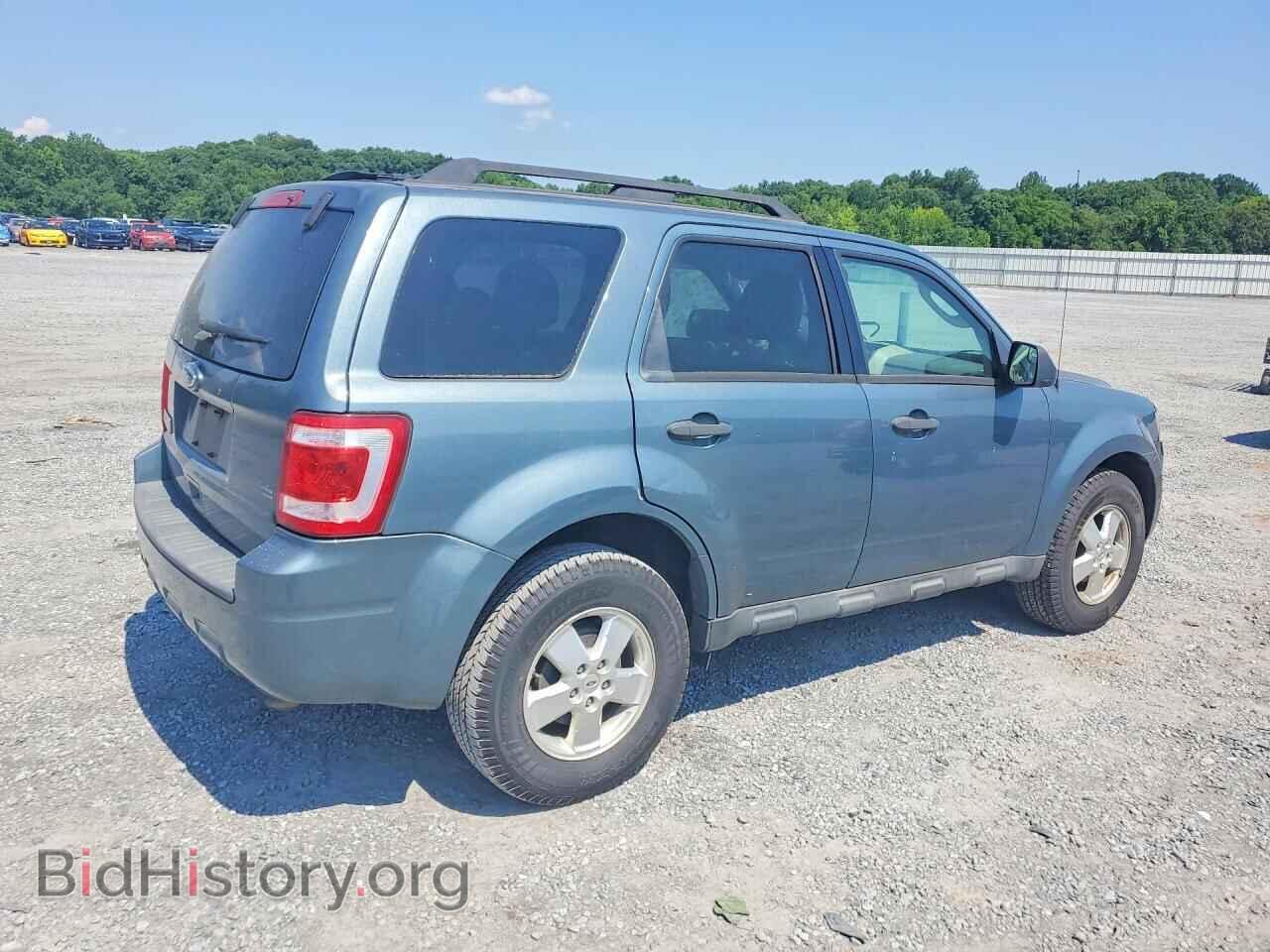 2011 FORD ESCAPE - VIN: 1FMCU0D79BKC39932 - Фото 3