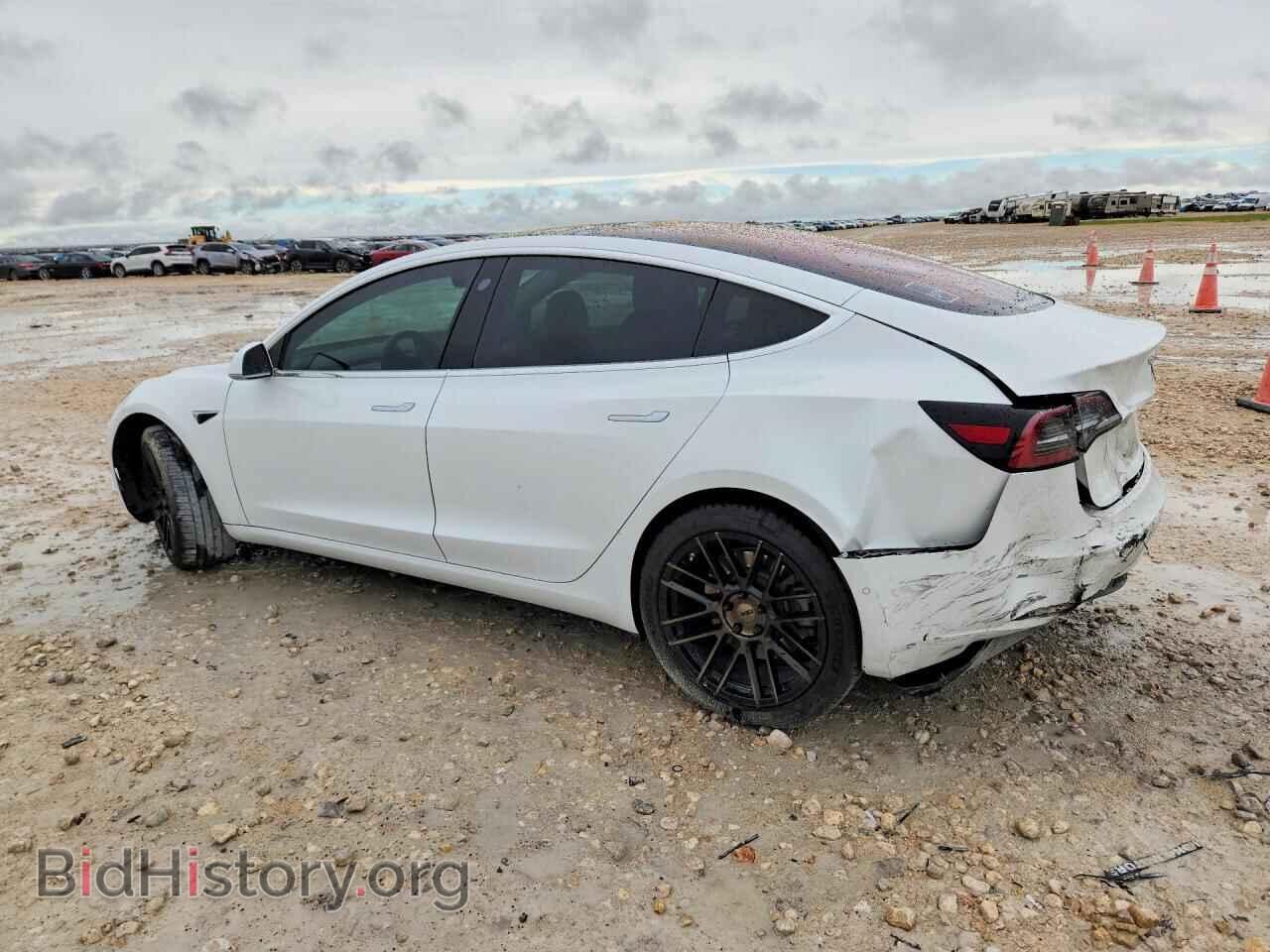 2018 TESLA MODEL 3 - VIN: 5YJ3E1EA2JF035258 - Photo 2