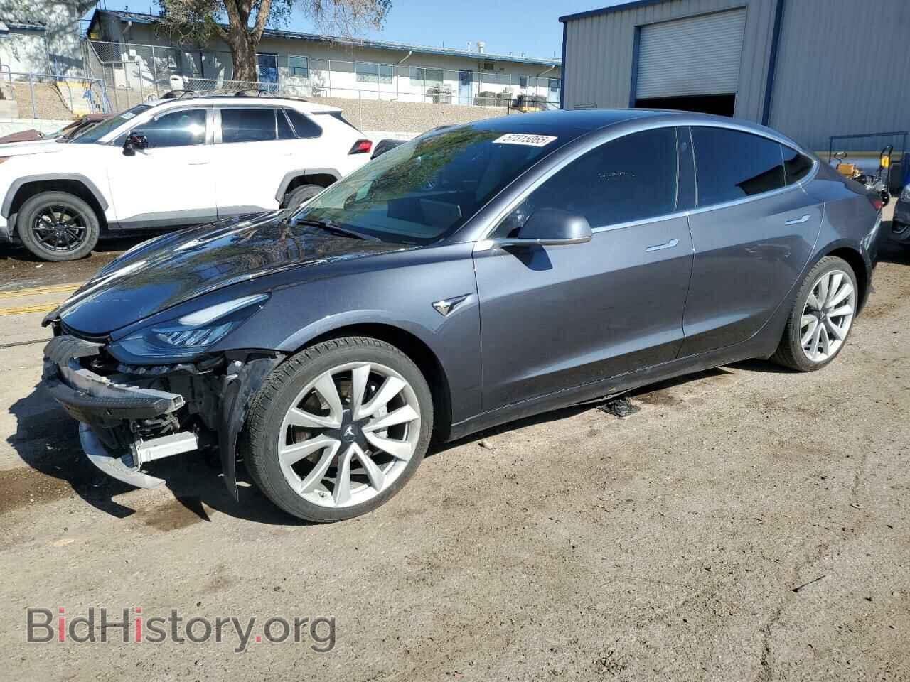 Photo 5YJ3E1EA0JF052981 - TESLA MODEL 3 2018