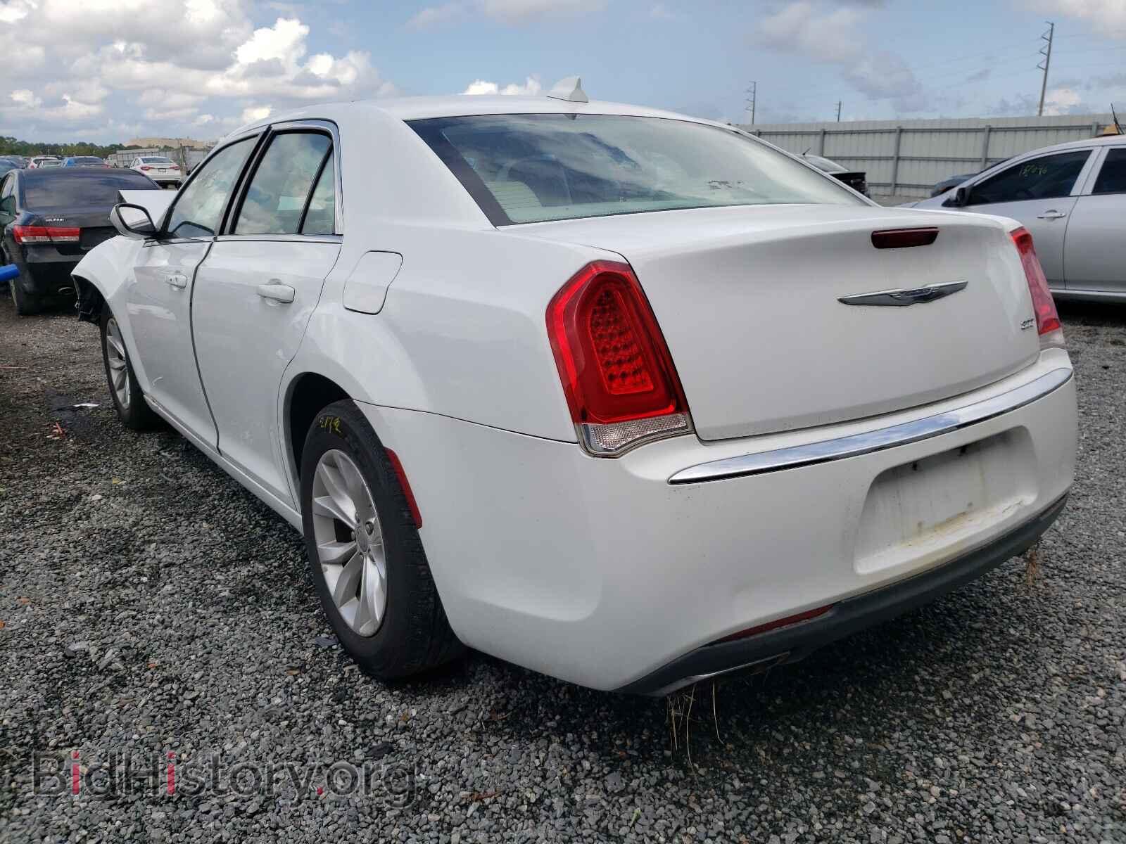 2015 CHRYSLER 300 - VIN: 2C3CCAAG4FH792023 - Фото 3