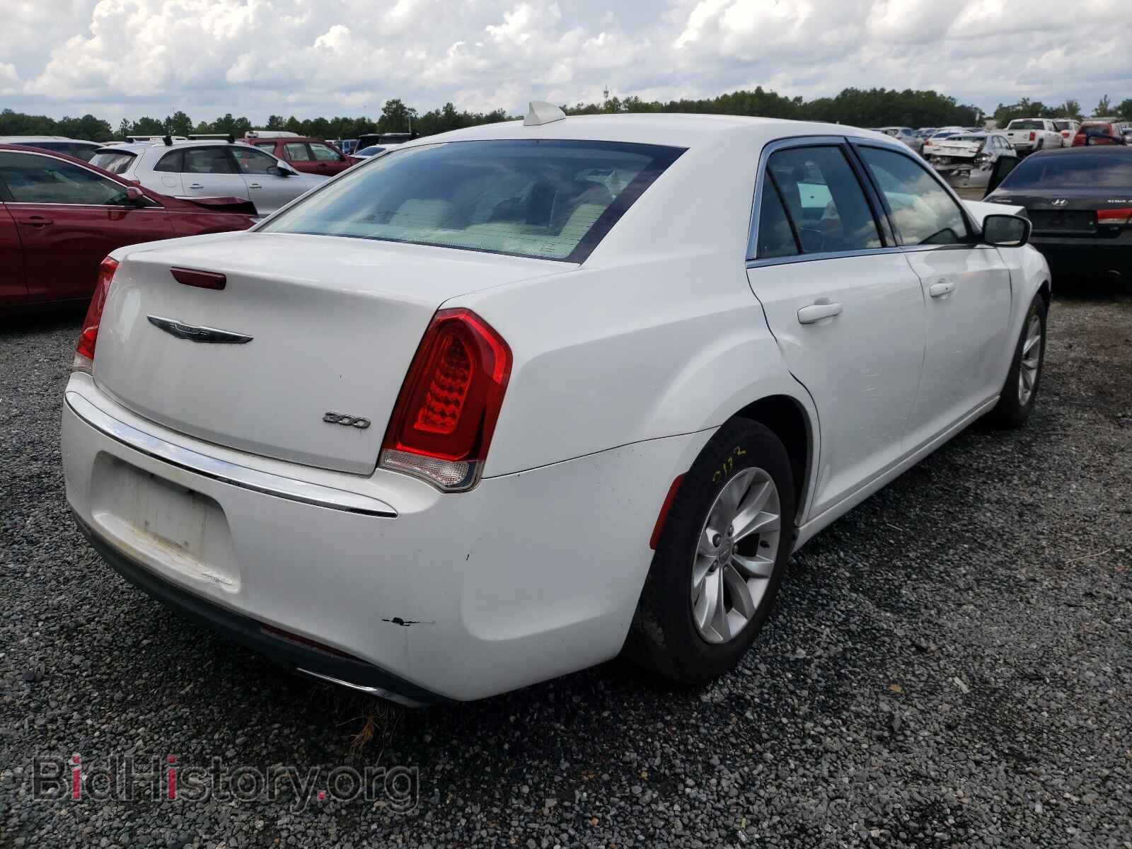 2015 CHRYSLER 300 - VIN: 2C3CCAAG4FH792023 - Фото 4