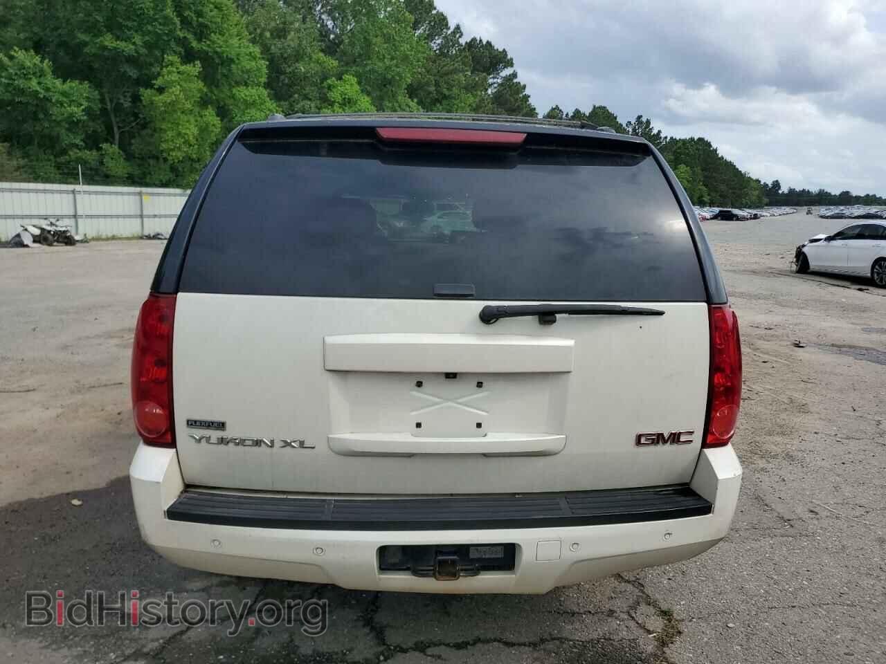 2011 GMC YUKON - VIN: 1GKS1KE08BR332748 - Фото 6