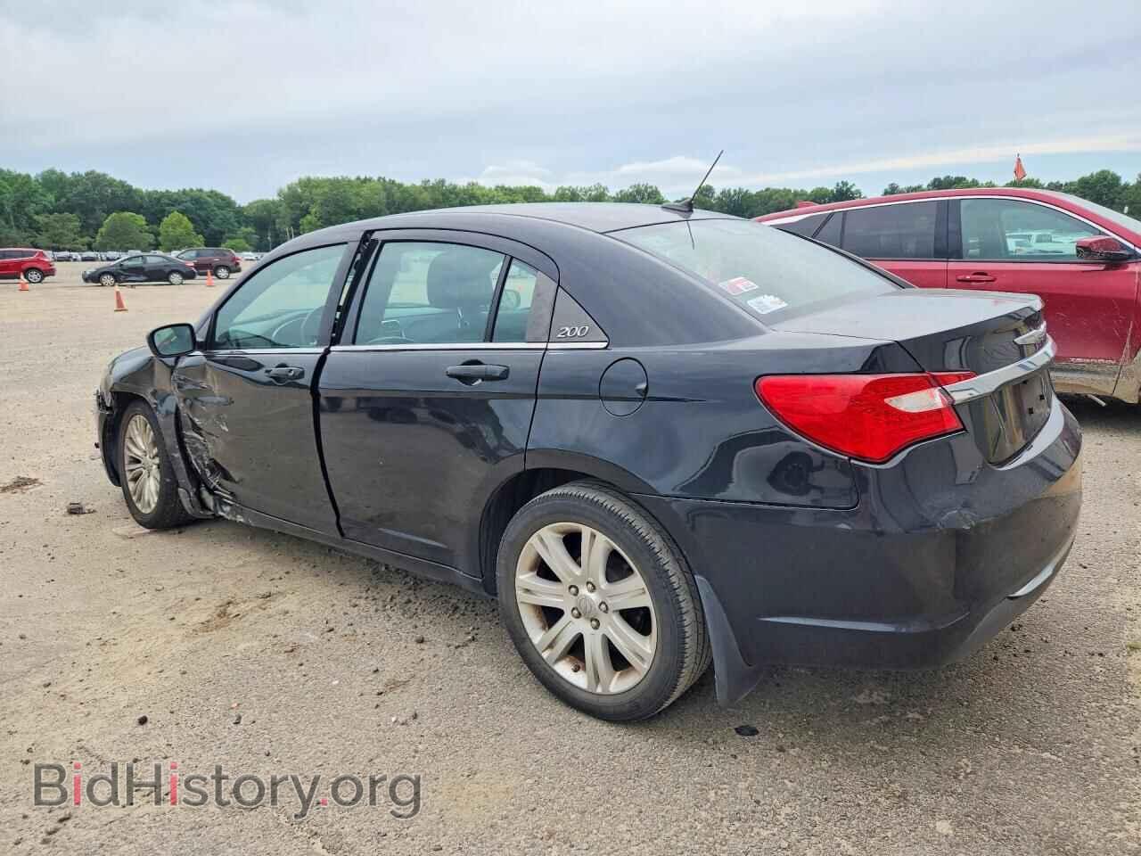 2013 CHRYSLER 200 - VIN: 1C3CCBBB5DN598176 - Photo 2