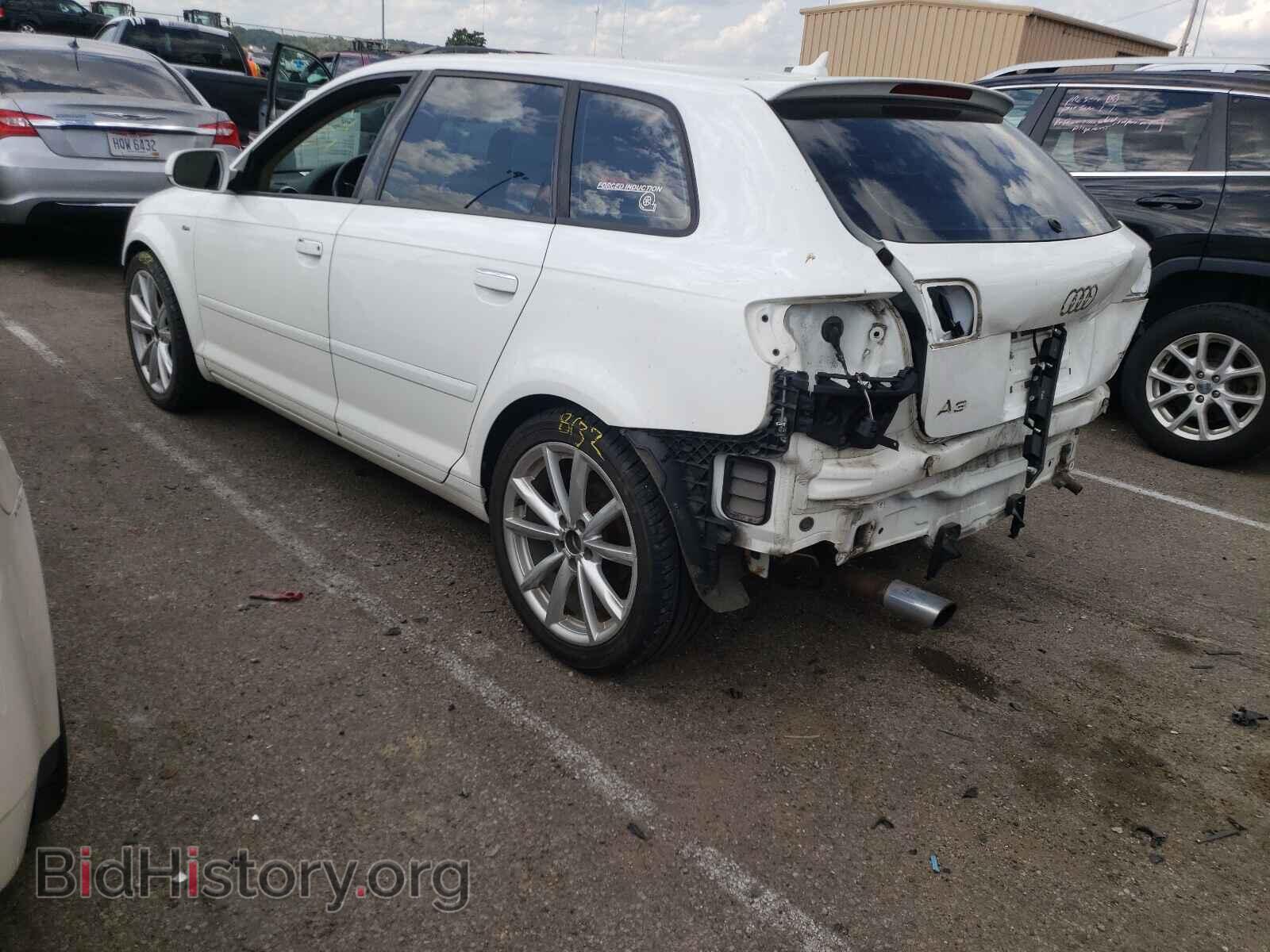 2011 AUDI A3 - VIN: WAUBJBFM5BA058028 - Фото 3