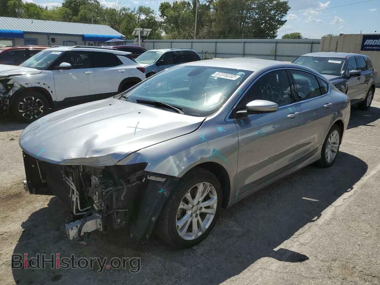 2016 CHRYSLER 200 - VIN: 1C3CCCAB5GN125017 - Фото 2