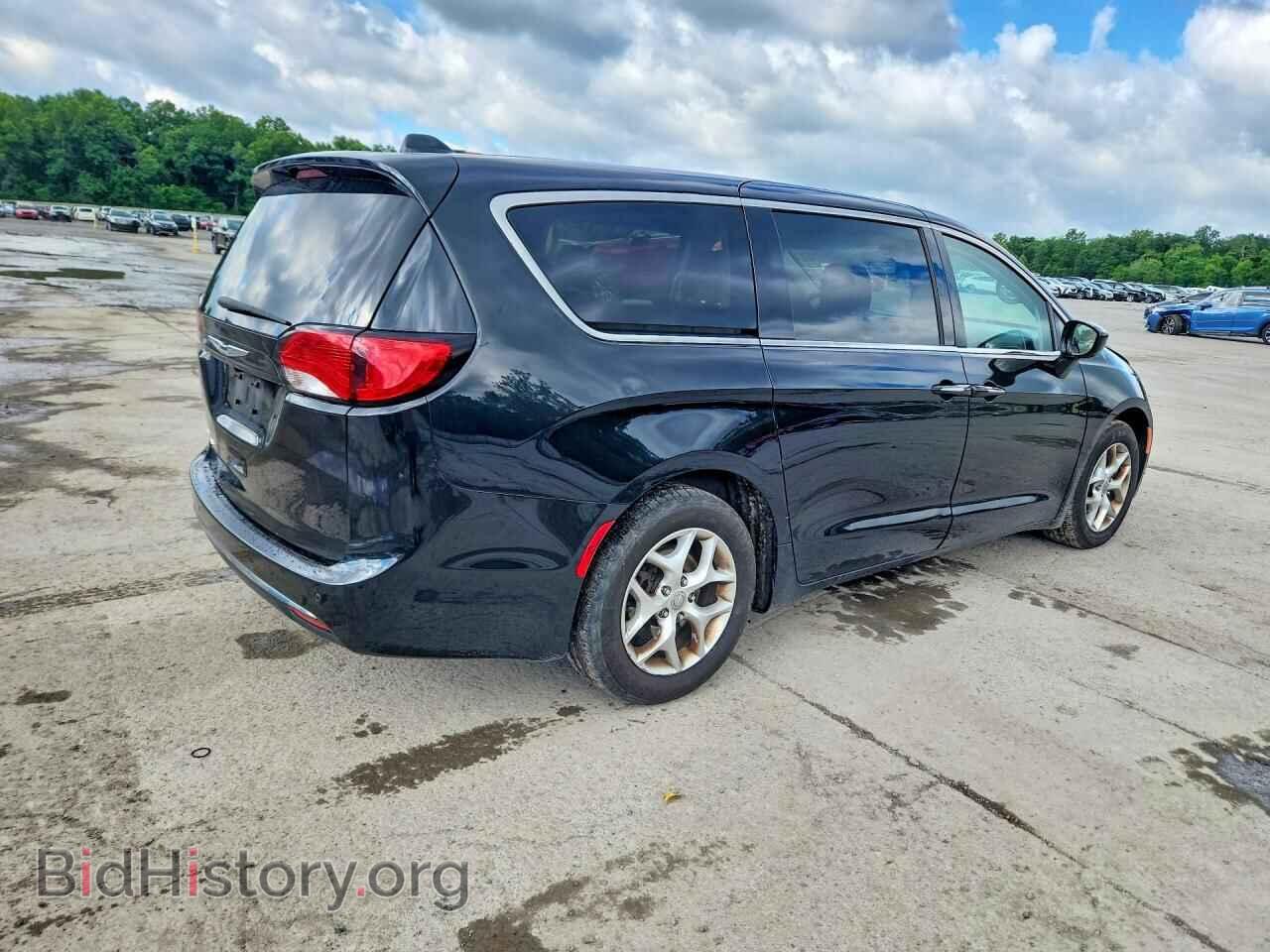 2018 CHRYSLER PACIFICA - VIN: 2C4RC1FG2JR122942 - Photo 3