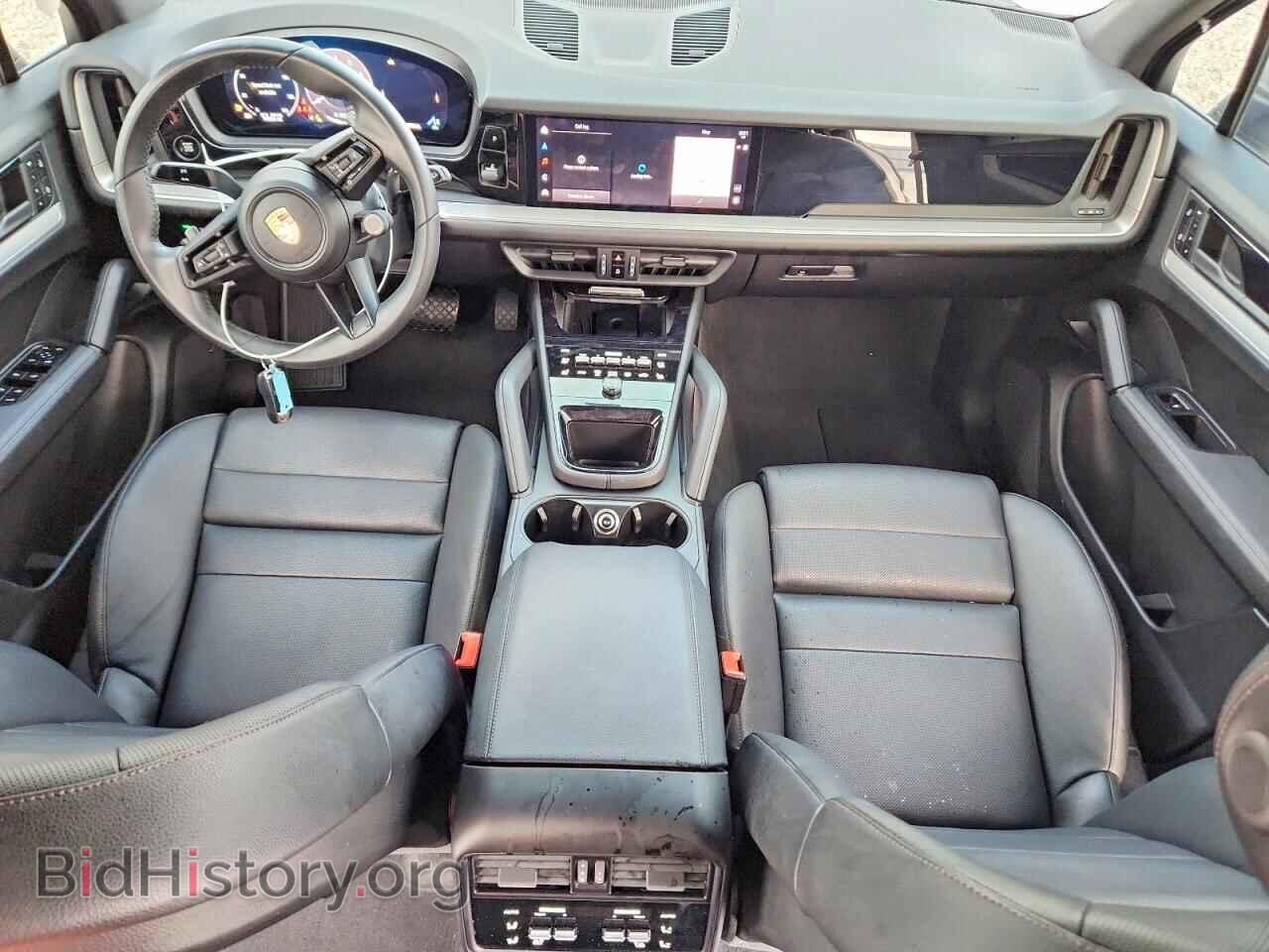 2025 PORSCHE CAYENNE - VIN: WP1AA2AY7SDA02792 - Photo 8