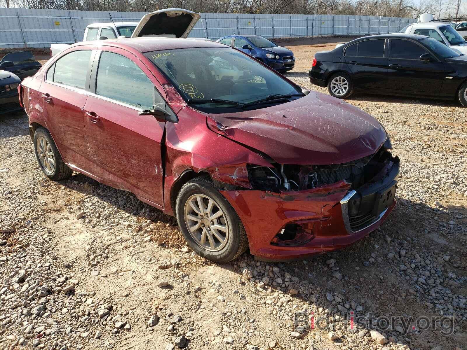 Photo 1G1JD5SH8J4118485 - CHEVROLET SONIC 2018