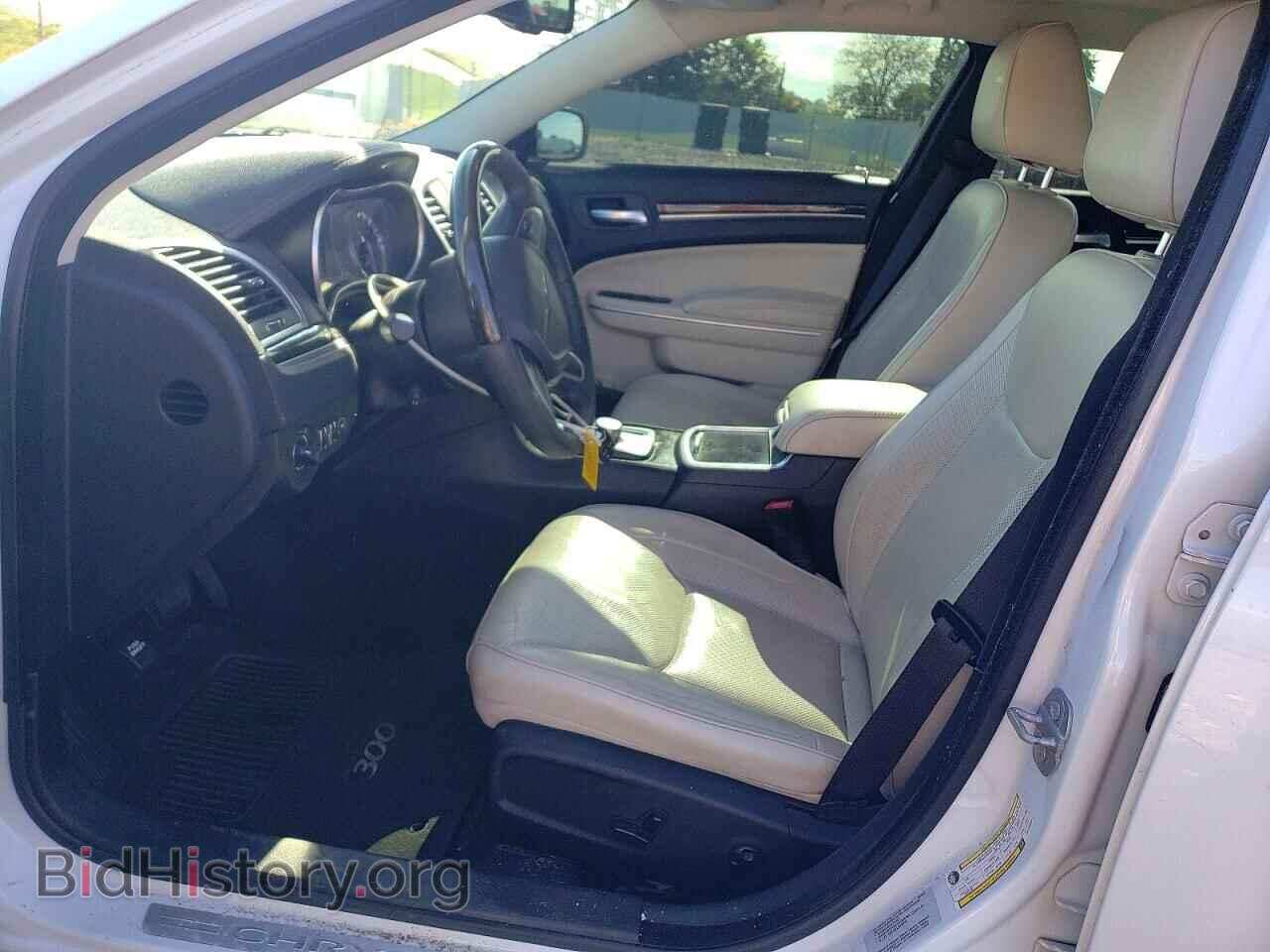 2016 CHRYSLER 300 - VIN: 2C3CCAKG0GH170812 - Photo 7