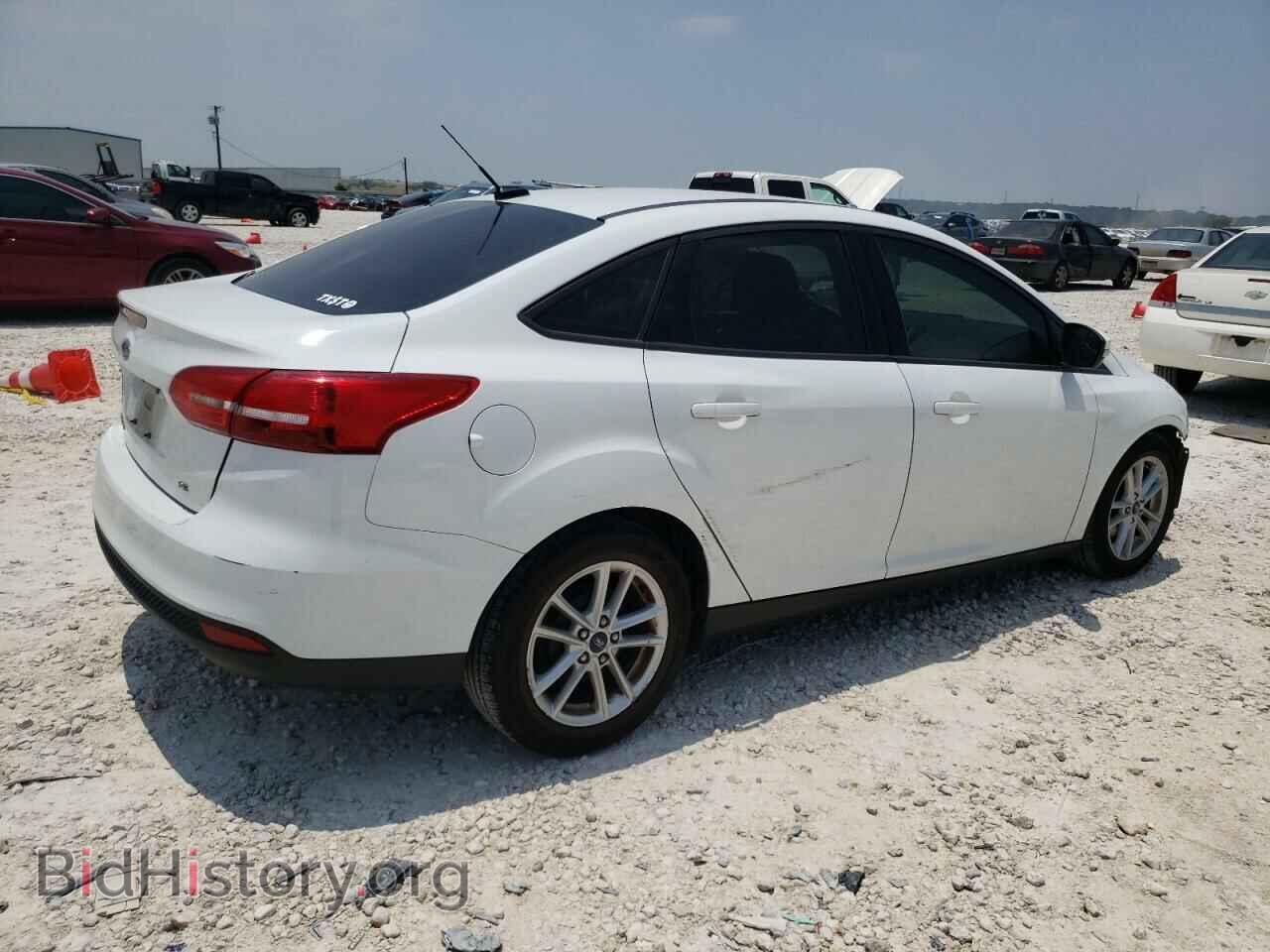 2017 FORD FOCUS - VIN: 1FADP3F2XHL248831 - Фото 3