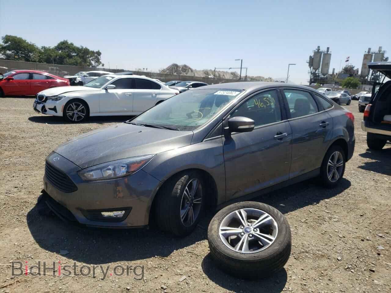 2018 FORD FOCUS - VIN: 1FADP3FE5JL310636 - Photo 2