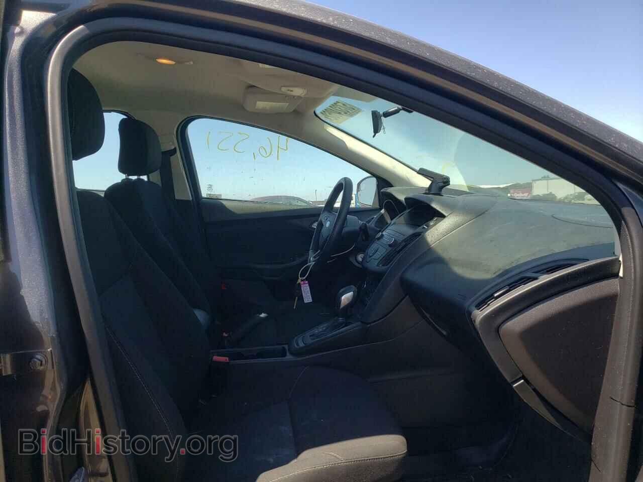 2018 FORD FOCUS - VIN: 1FADP3FE5JL310636 - Photo 5