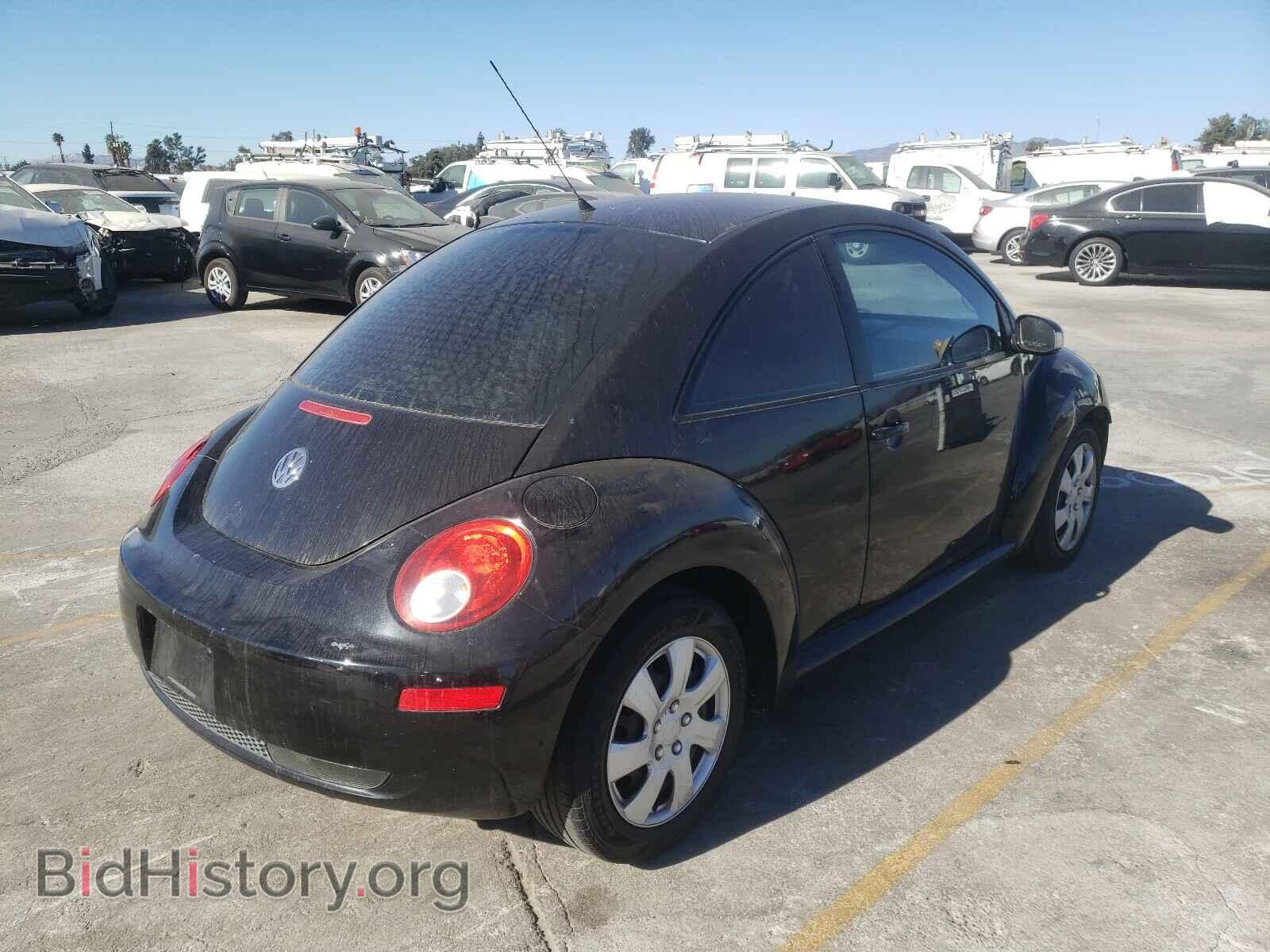 2010 VOLKSWAGEN BEETLE - VIN: 3VWPG3AG3AM018768 - Фото 4