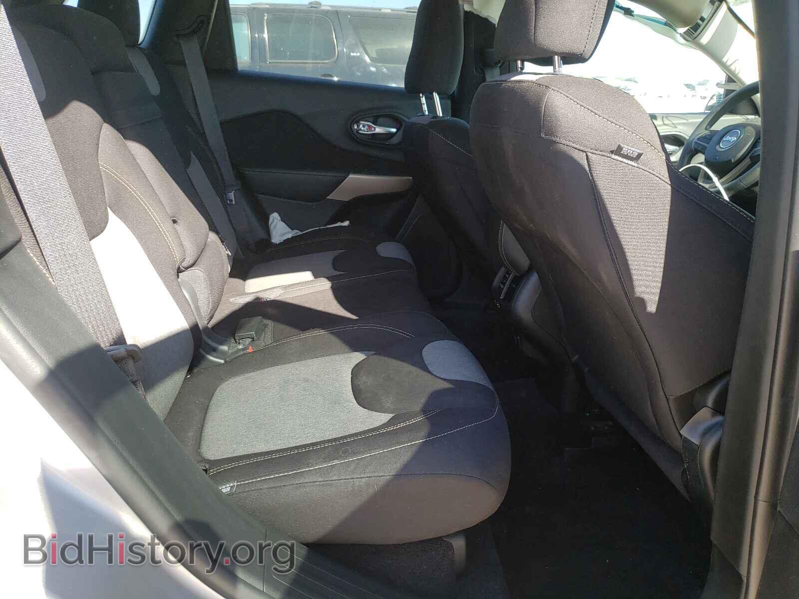 2018 JEEP CHEROKEE - VIN: 1C4PJMCB1JD583236 - Фото 6