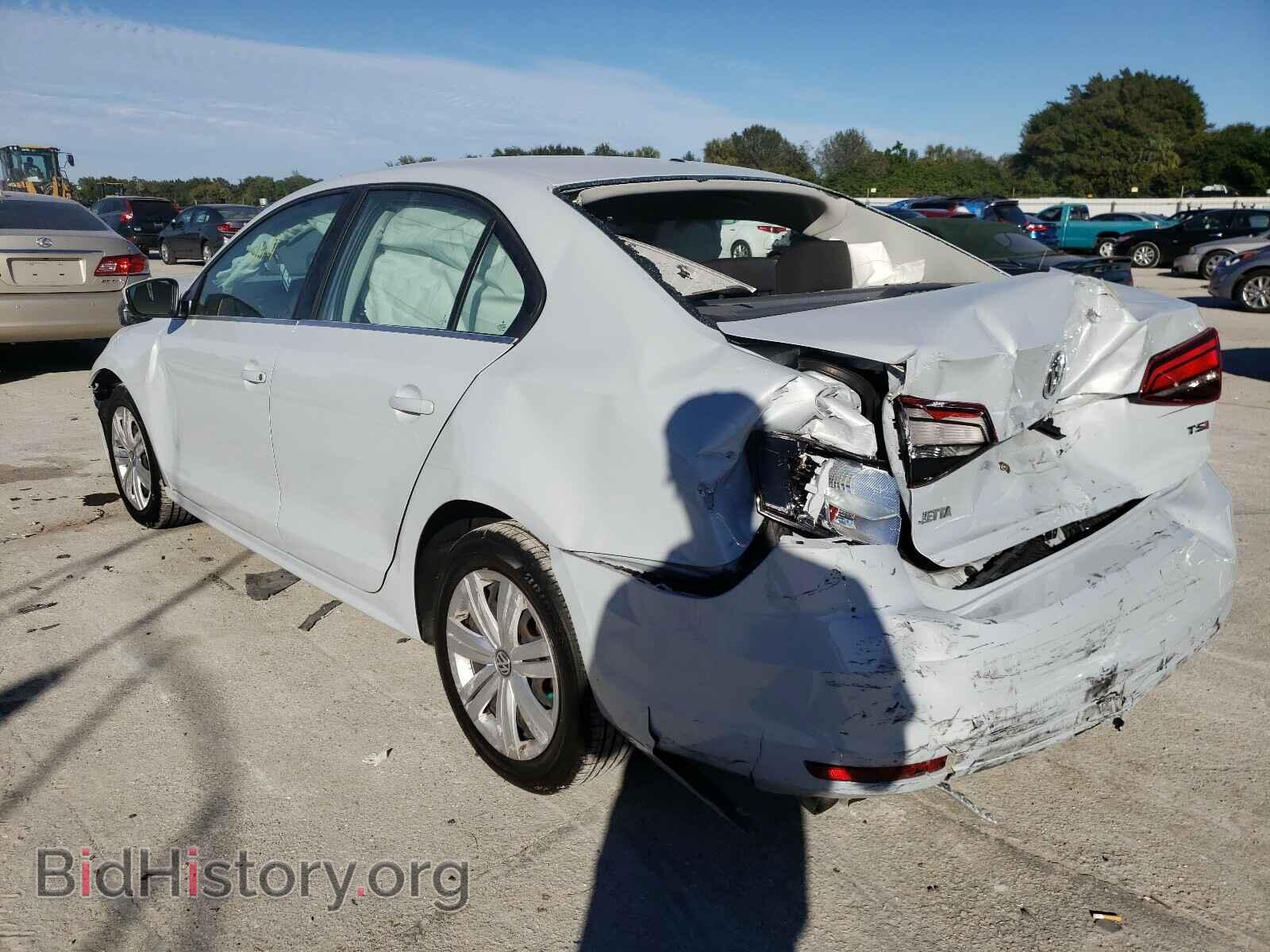 2017 VOLKSWAGEN JETTA - VIN: 3VW2B7AJ6HM269564 - Фото 3