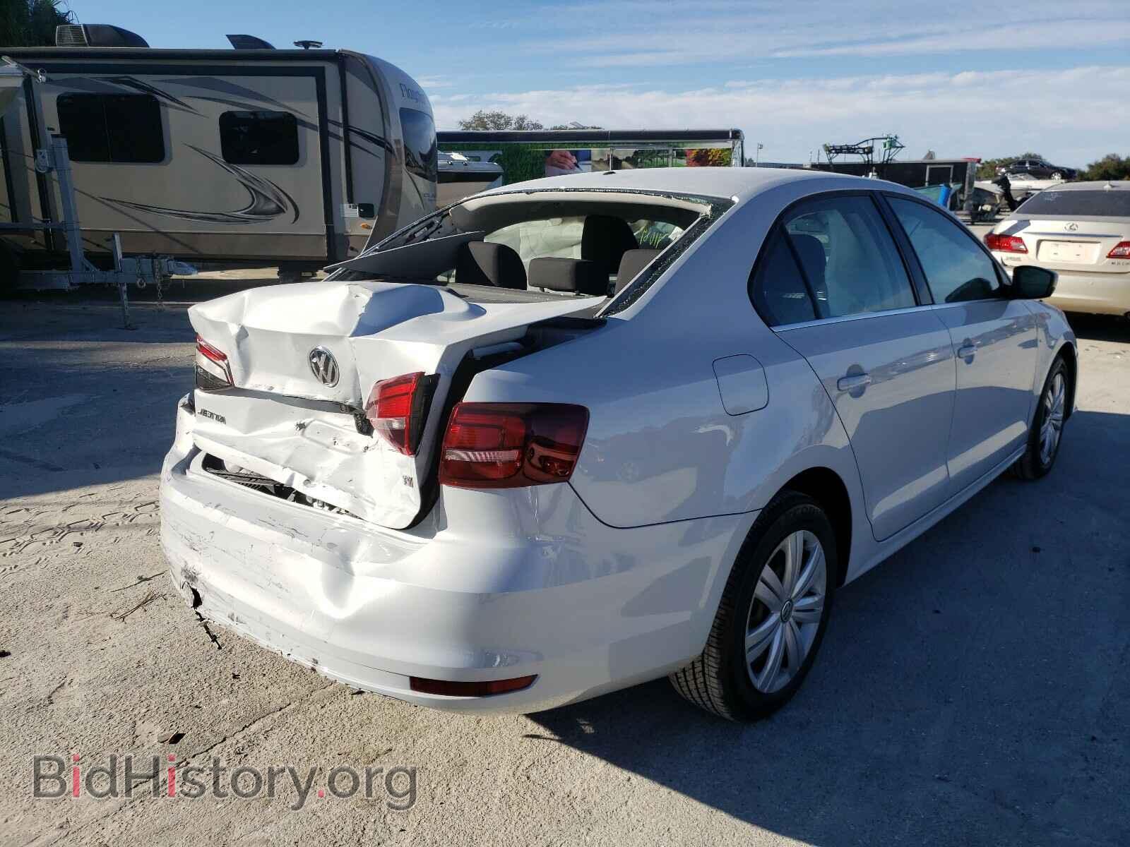 2017 VOLKSWAGEN JETTA - VIN: 3VW2B7AJ6HM269564 - Фото 4