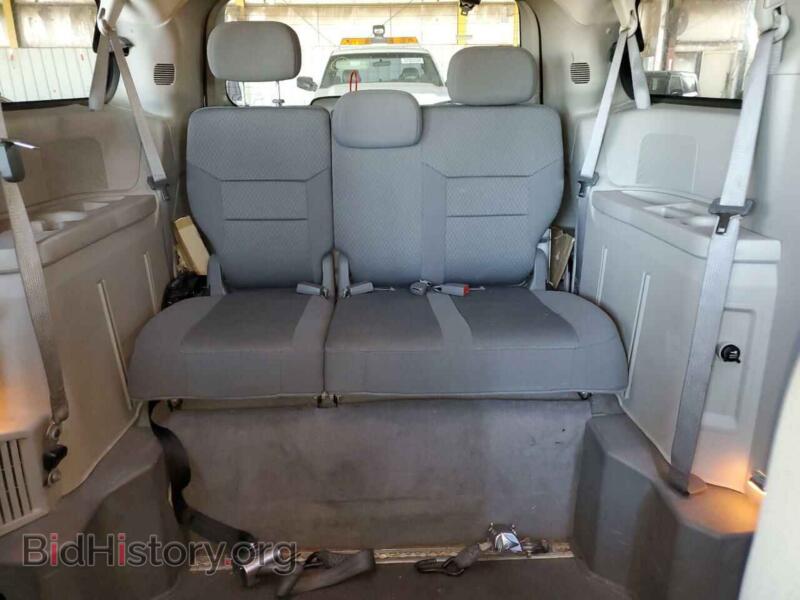2010 Dodge CARAVAN (VIN 2D4RN4DE0AR462610) — photo 10 of 13