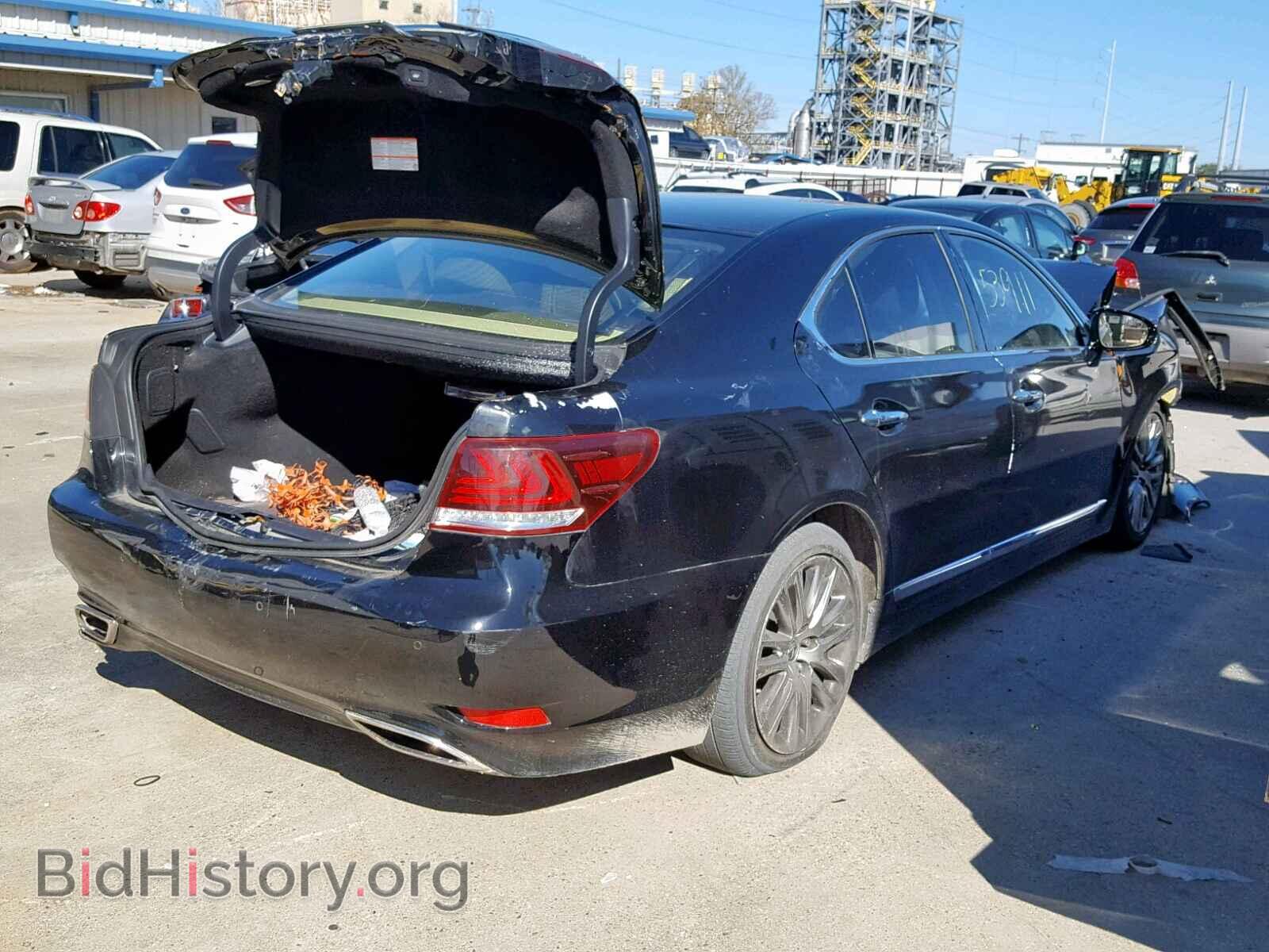 2016 LEXUS LS460 - VIN: JTHBL5EF9G5142353 - Photo 4