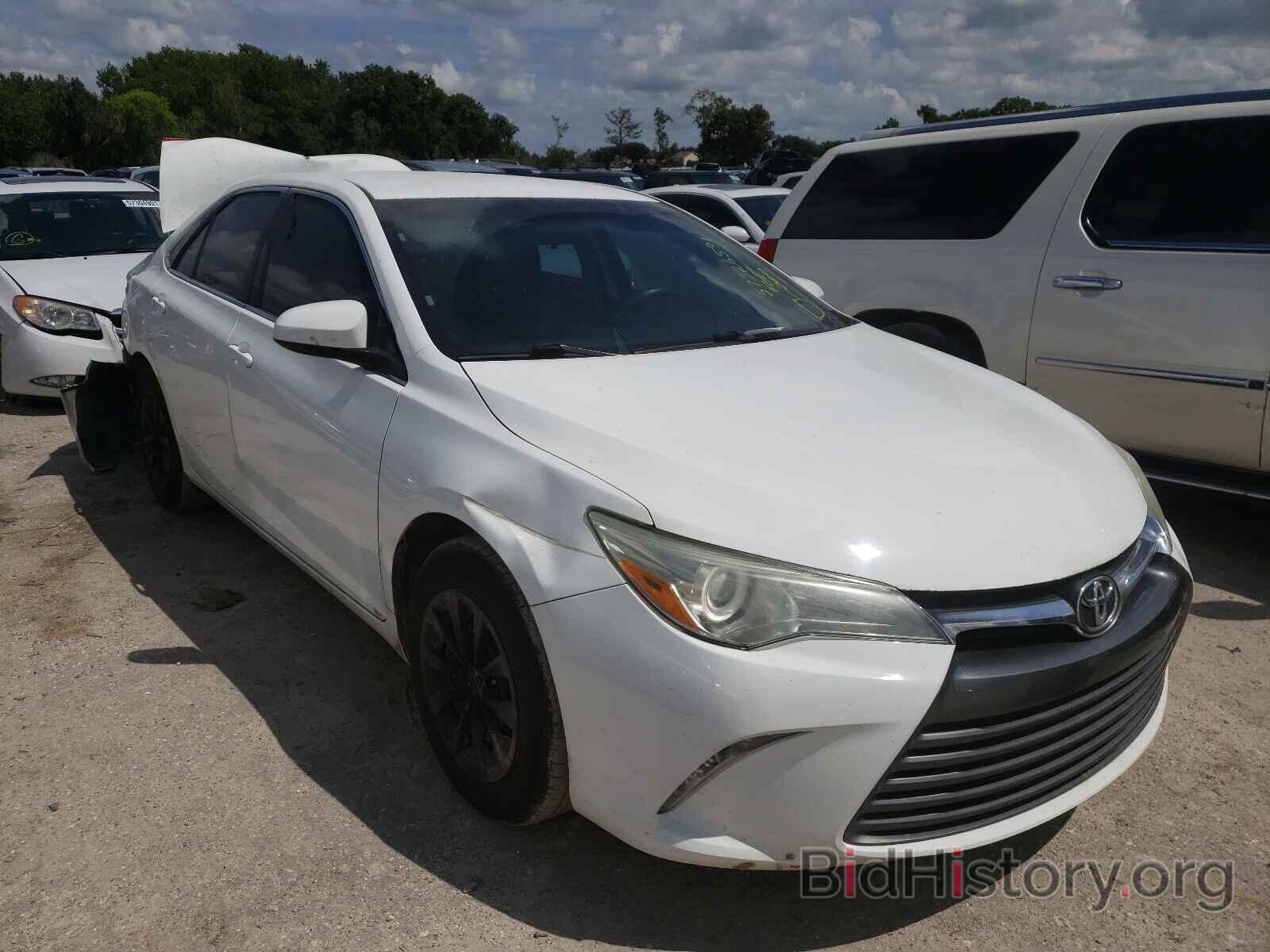 Photo 4T4BF1FK1FR495561 - TOYOTA CAMRY 2015