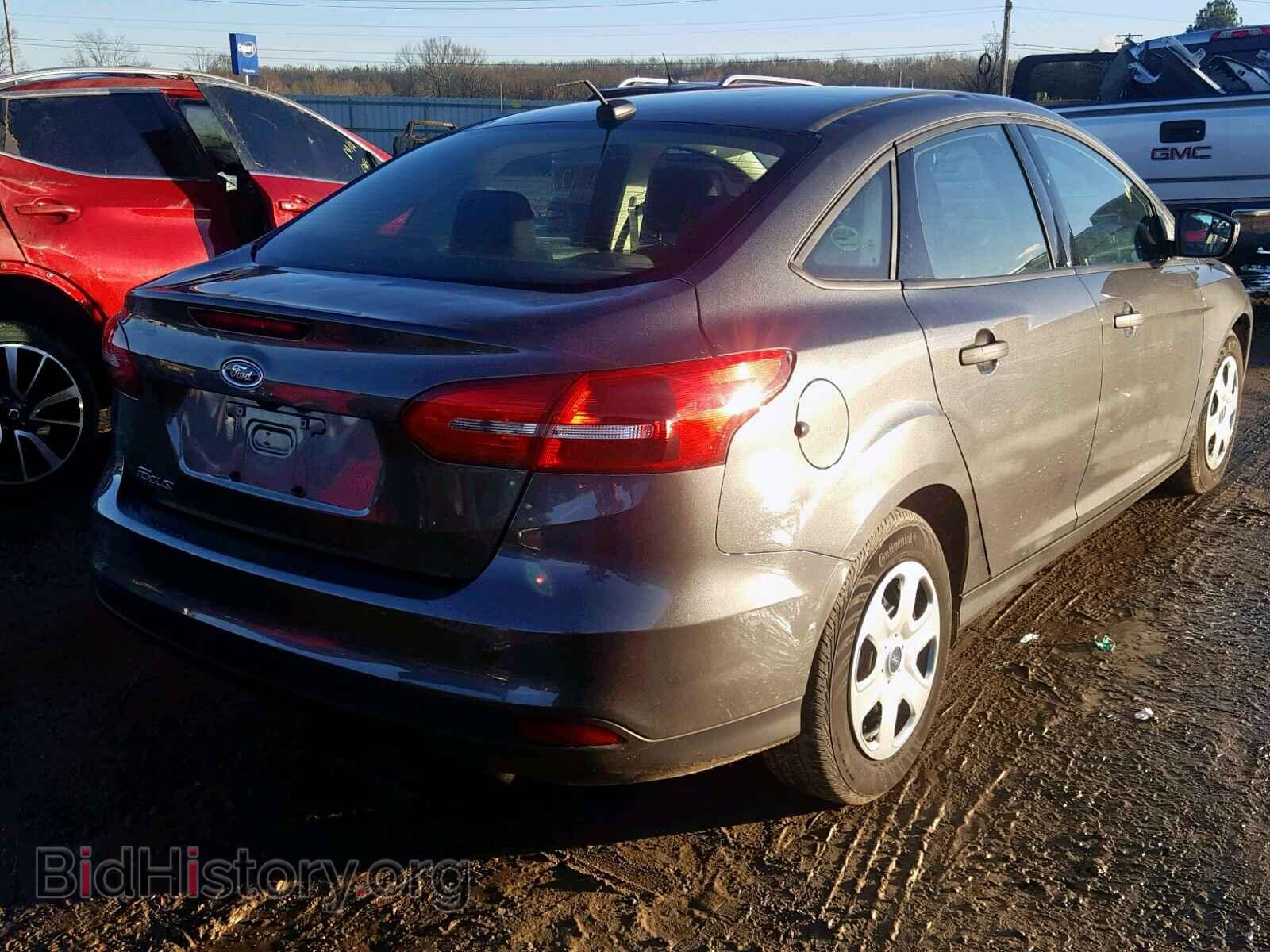 2017 FORD FOCUS - VIN: 1FADP3E27HL212113 - Photo 4