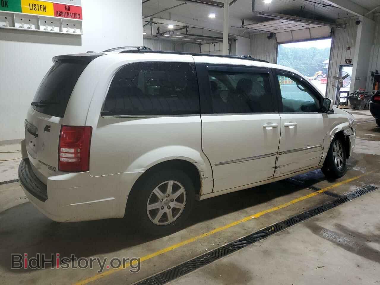 2010 CHRYSLER MINIVAN - VIN: 2A4RR5D1XAR133606 - Фото 3
