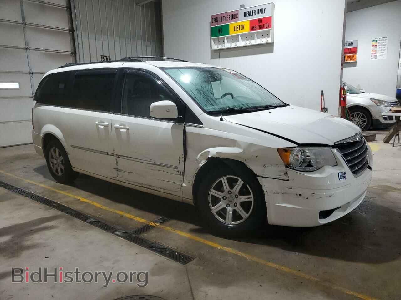 2010 CHRYSLER MINIVAN - VIN: 2A4RR5D1XAR133606 - Фото 4
