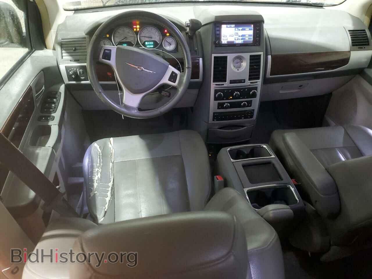2010 CHRYSLER MINIVAN - VIN: 2A4RR5D1XAR133606 - Фото 8