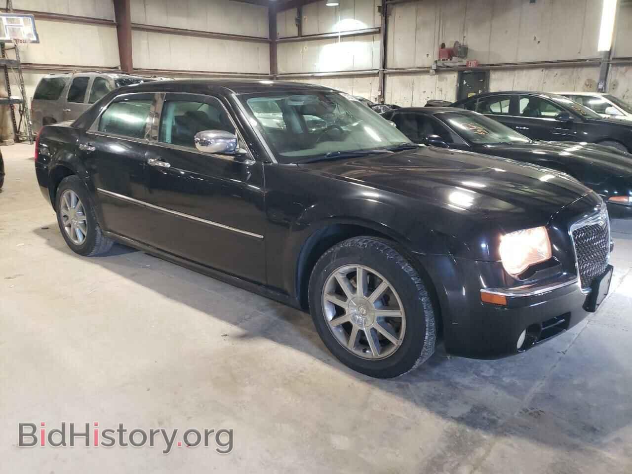 2010 CHRYSLER 300 - VIN: 2C3CK3CV4AH110969 - Фото 4