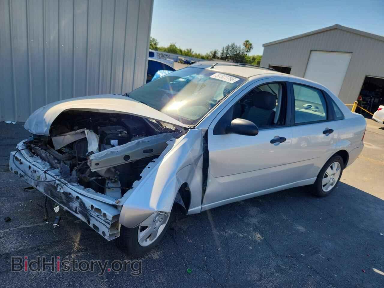 Photo 1FAHP34N27W221246 - FORD FOCUS 2007