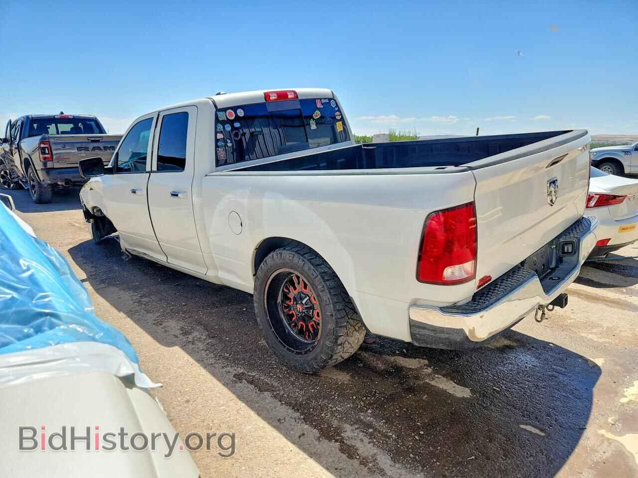 2017 RAM 1500 - VIN: 1C6RR6GT4HS651431 - Photo 2