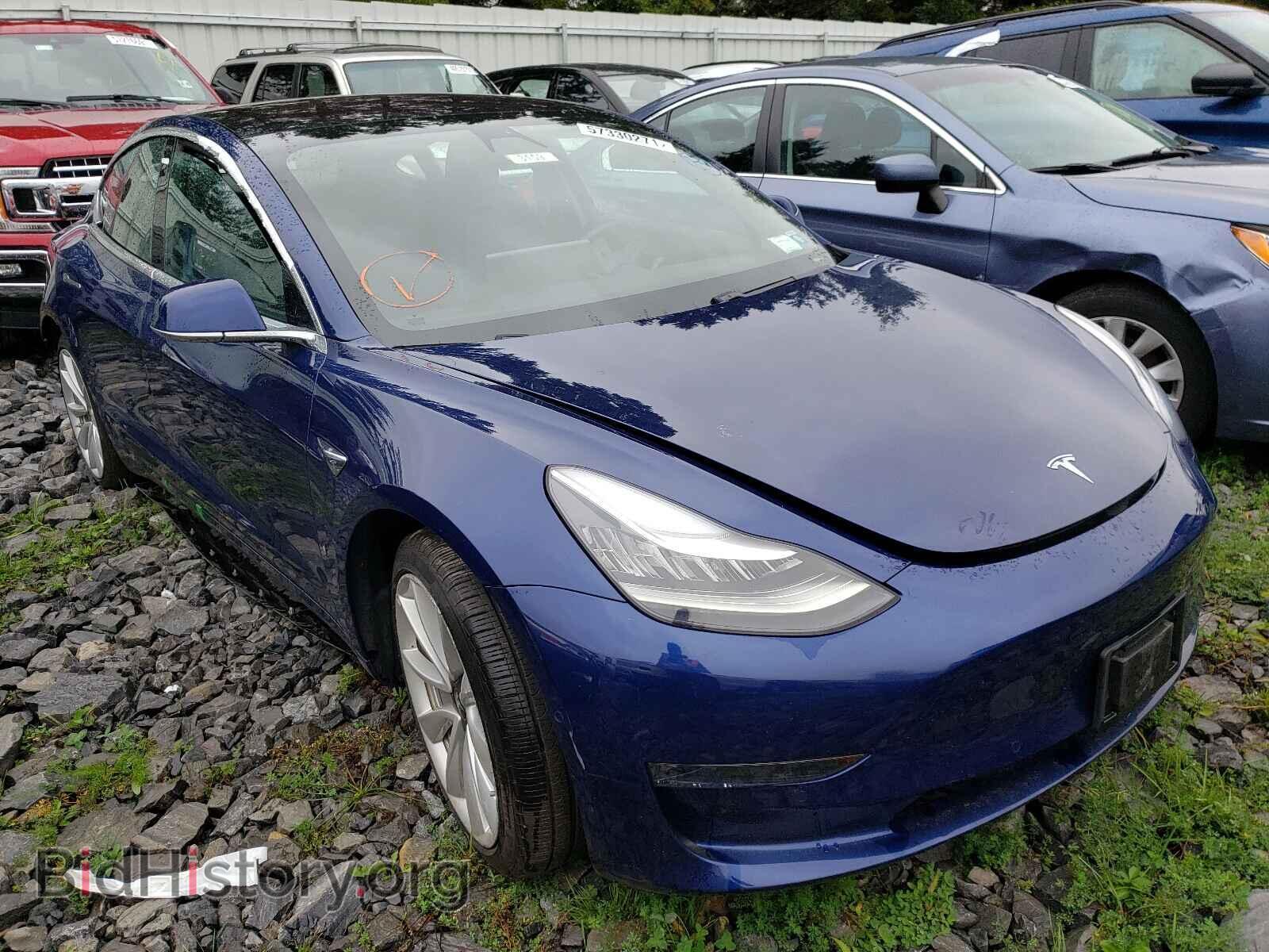 Фотография 5YJ3E1EB5JF134374 - TESLA MODEL 3 2018