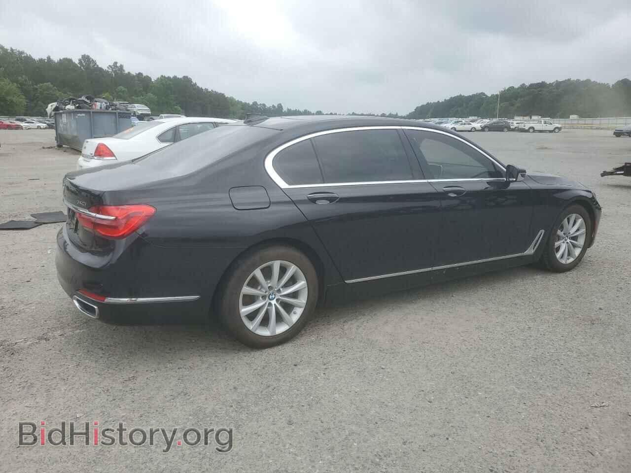 2019 BMW 7 SERIES - VIN: WBA7E4C55KGV70212 - Фото 3