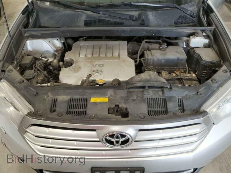 2013 Toyota HIGHLANDER (VIN 5TDBK3EH8DS177840) — photo 12 of 14