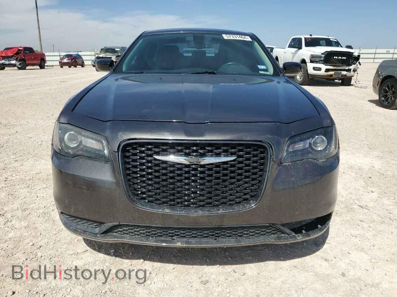 2018 CHRYSLER 300 - VIN: 2C3CCAAG0JH331930 - Фото 5