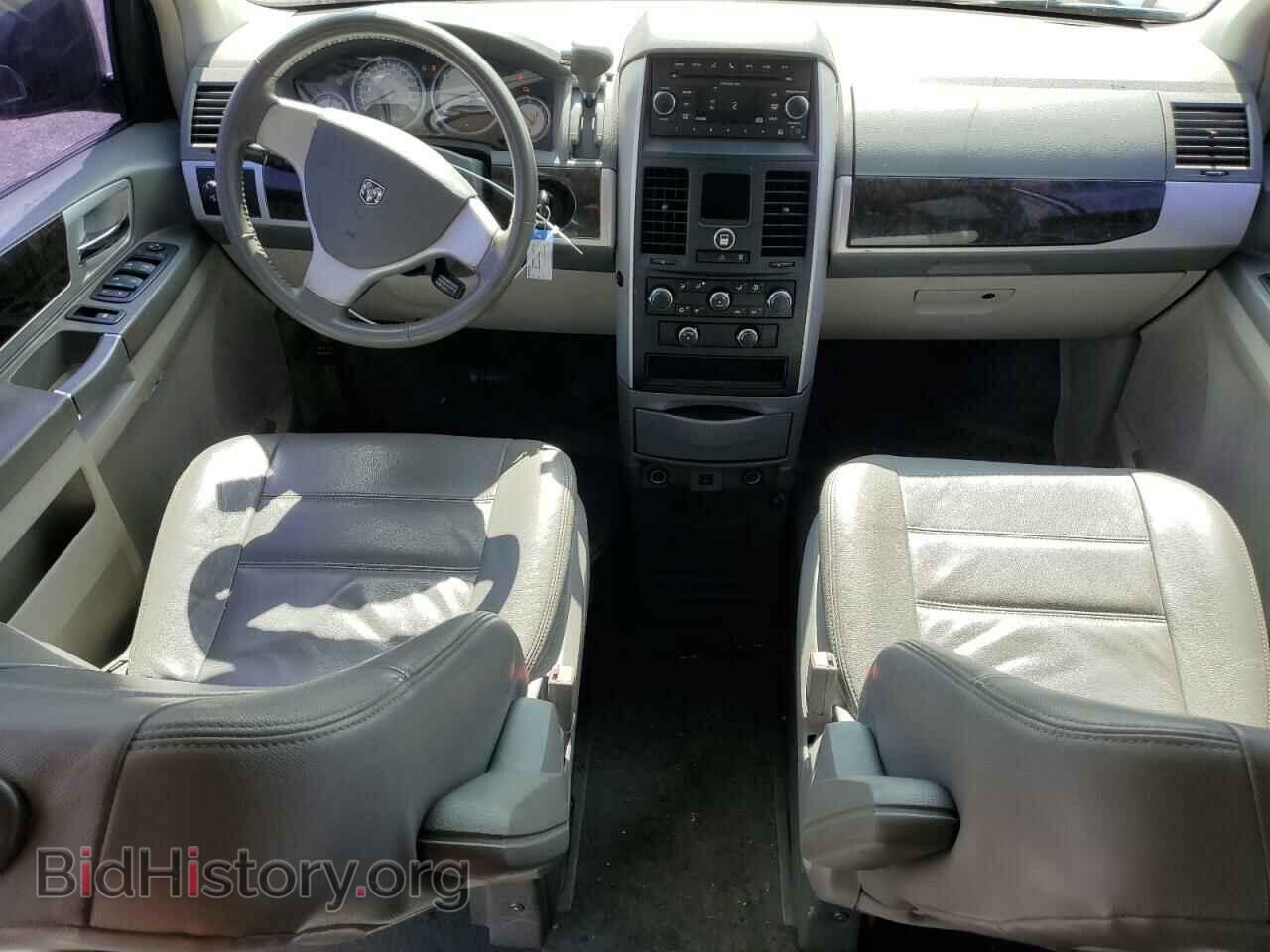 2010 DODGE CARAVAN - VIN: 2D4RN5D10AR476381 - Фото 8